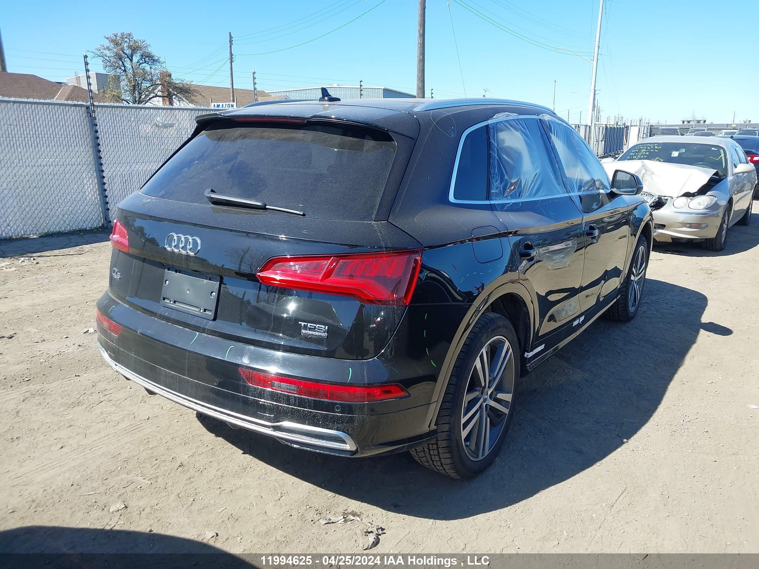 Photo 3 VIN: WA1FNAFY6J2073484 - AUDI Q5 