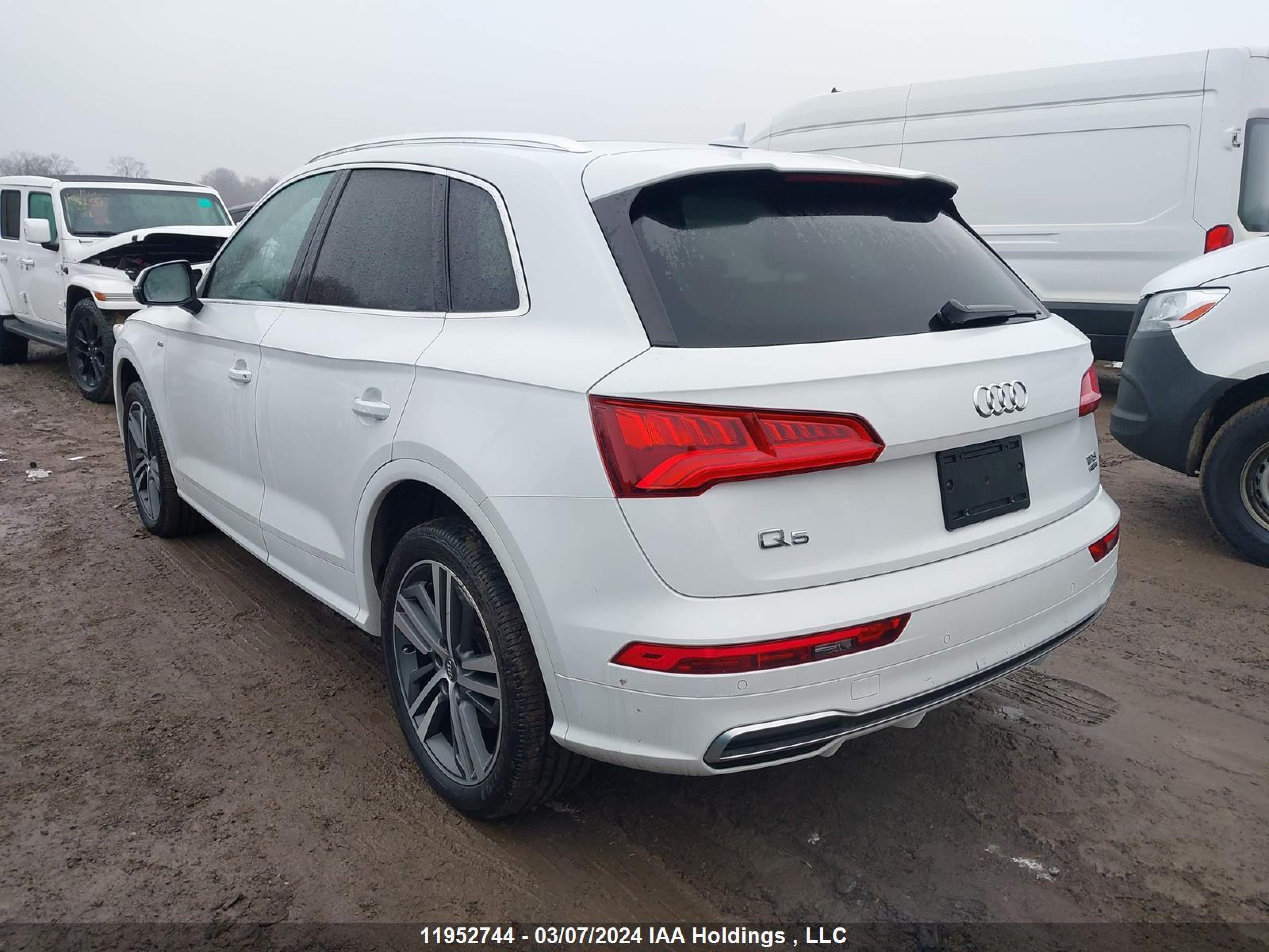 Photo 2 VIN: WA1FNAFY7J2148743 - AUDI Q5 