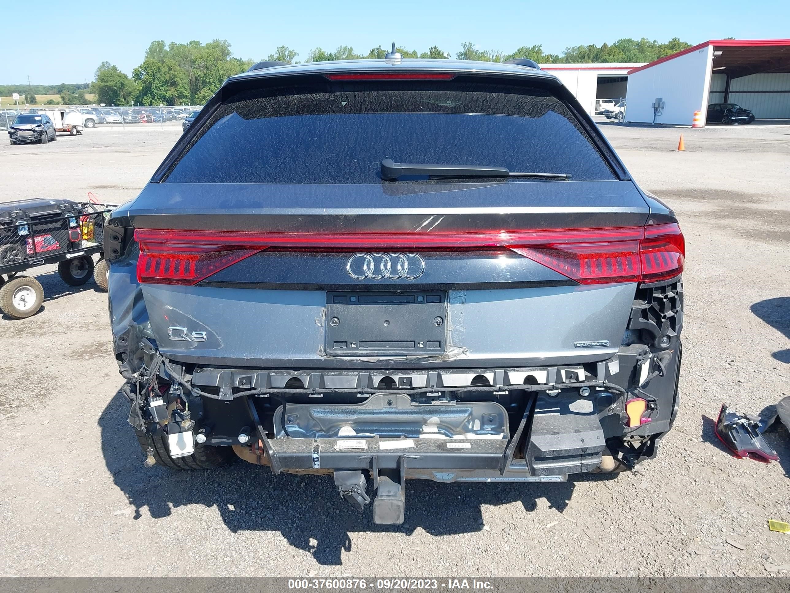 Photo 16 VIN: WA1FVAF11KD007000 - AUDI Q8 