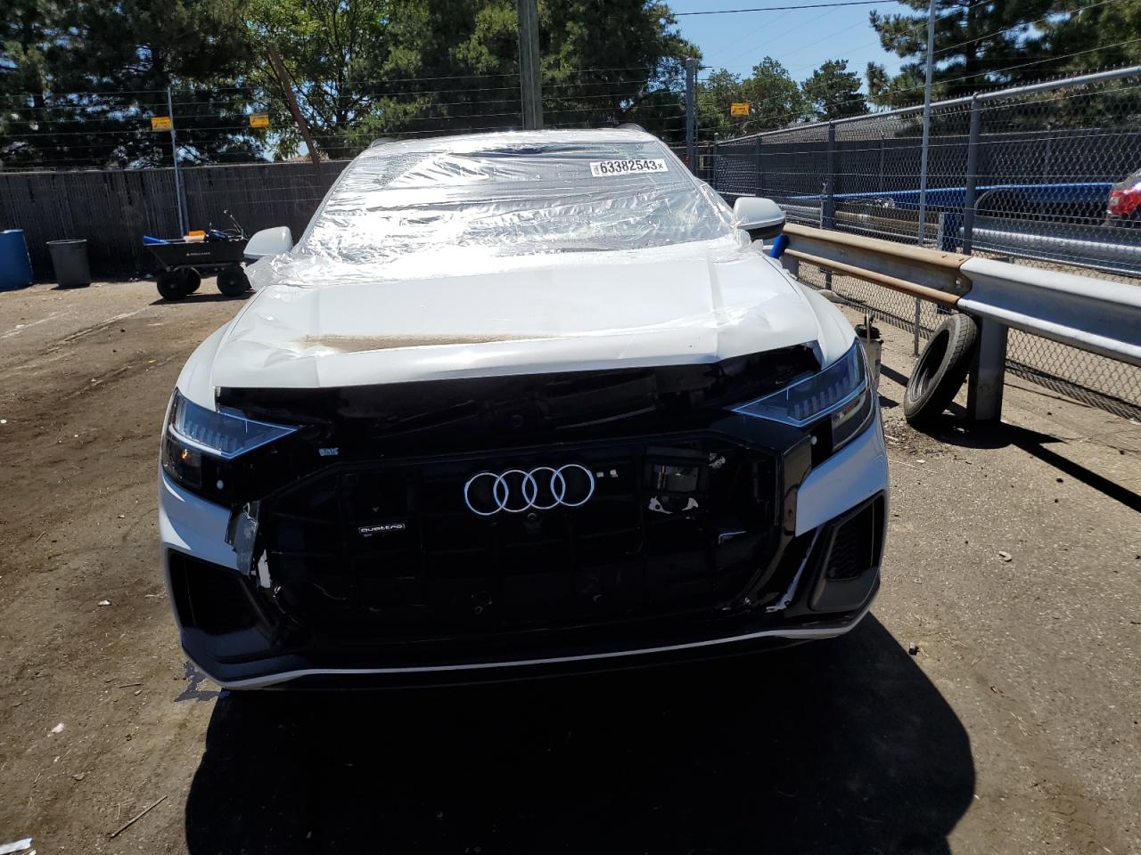 Photo 4 VIN: WA1FVAF12KD040314 - AUDI Q8 