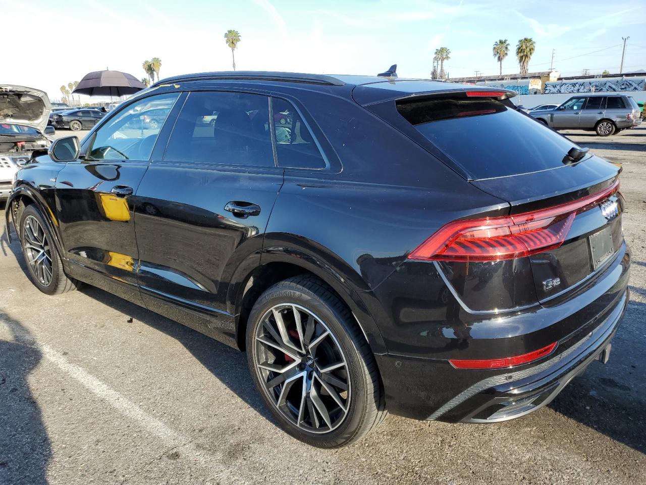 Photo 1 VIN: WA1FVAF16KD040588 - AUDI Q8 