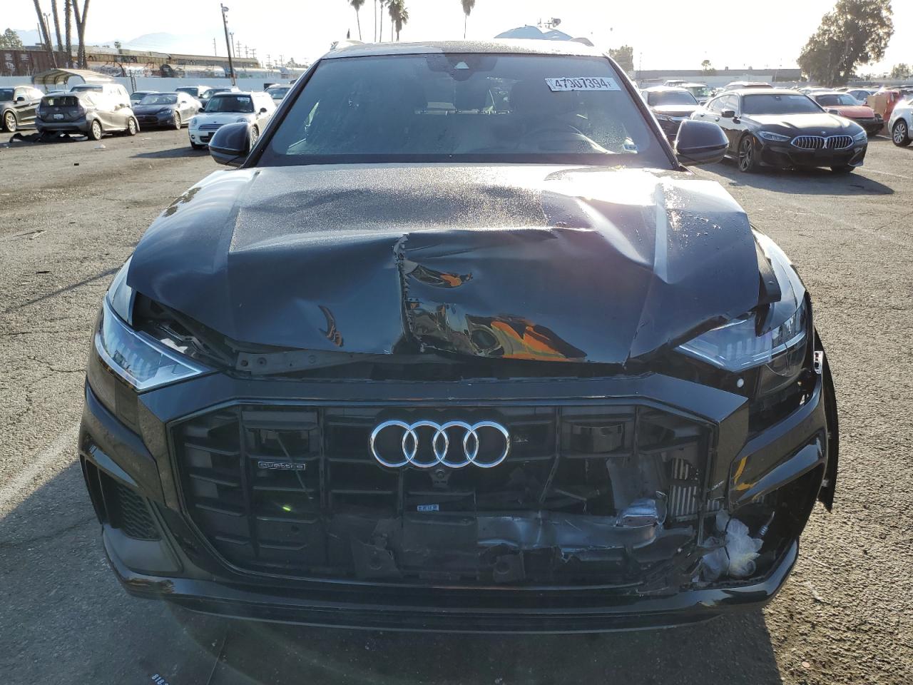 Photo 4 VIN: WA1FVAF16KD040588 - AUDI Q8 