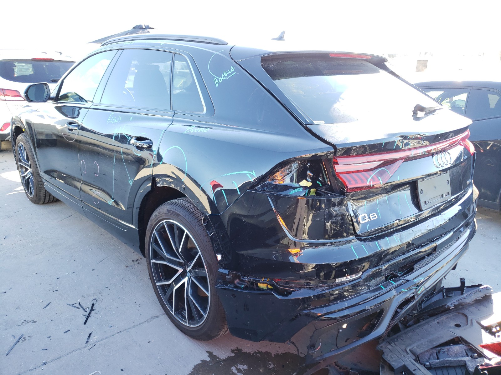 Photo 2 VIN: WA1FVAF16LD021363 - AUDI Q8 