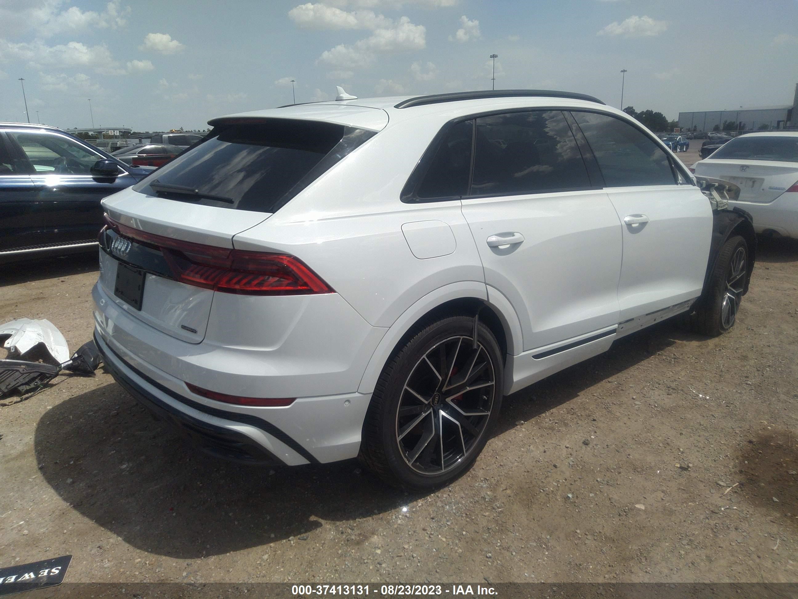 Photo 3 VIN: WA1FVBF17ND023003 - AUDI Q8 