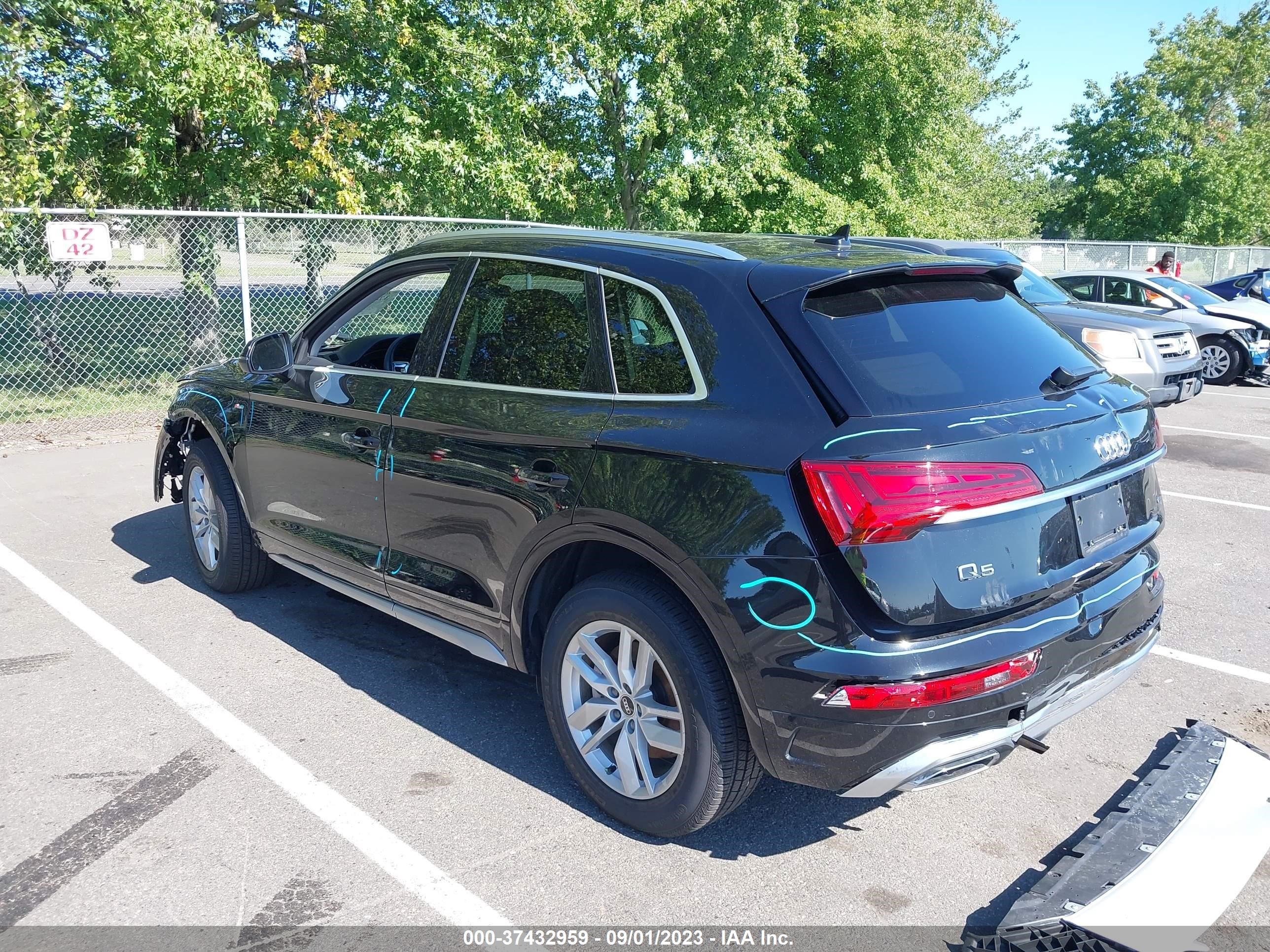 Photo 2 VIN: WA1GAAFY1N2106977 - AUDI Q5 