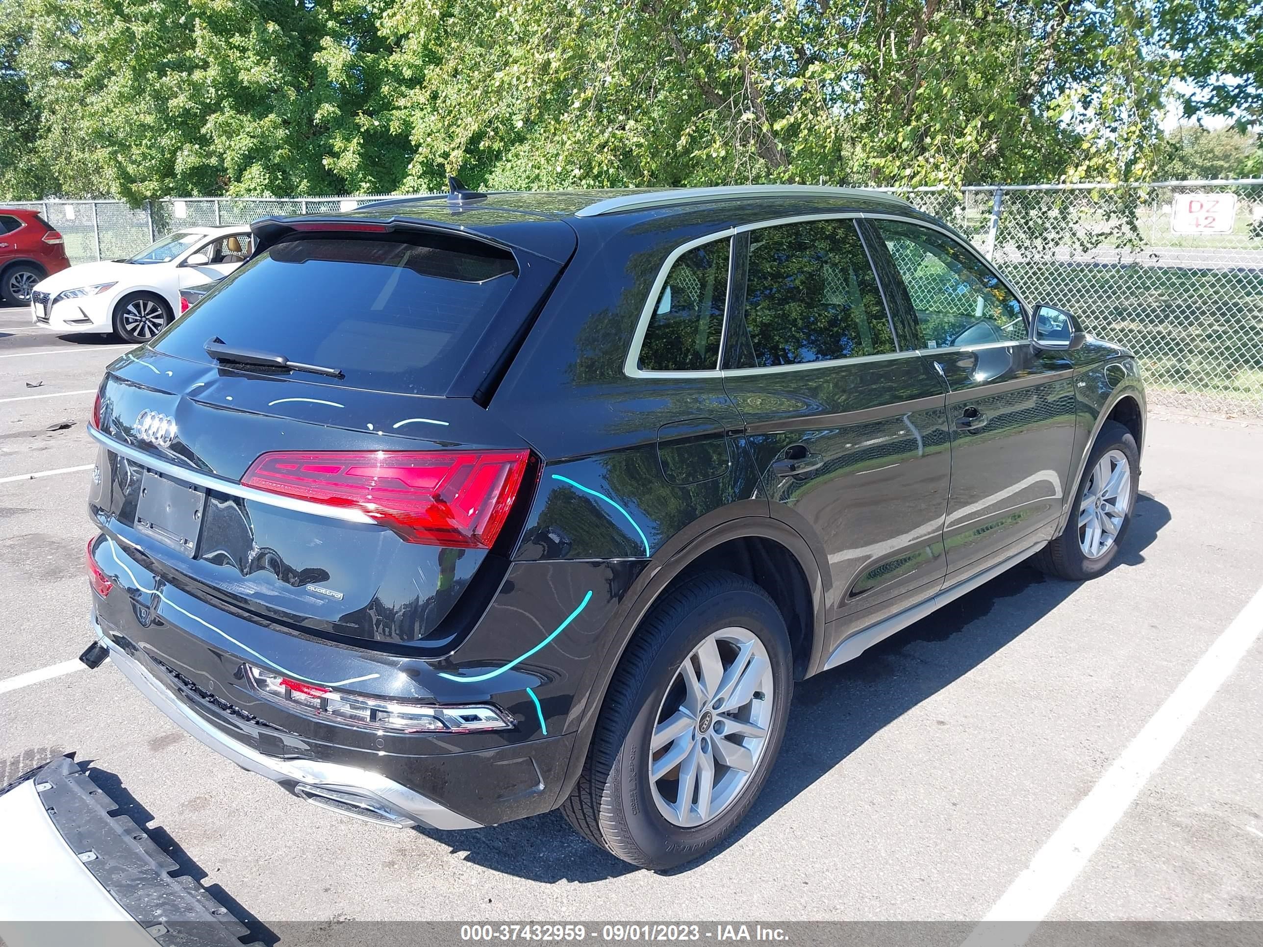 Photo 3 VIN: WA1GAAFY1N2106977 - AUDI Q5 