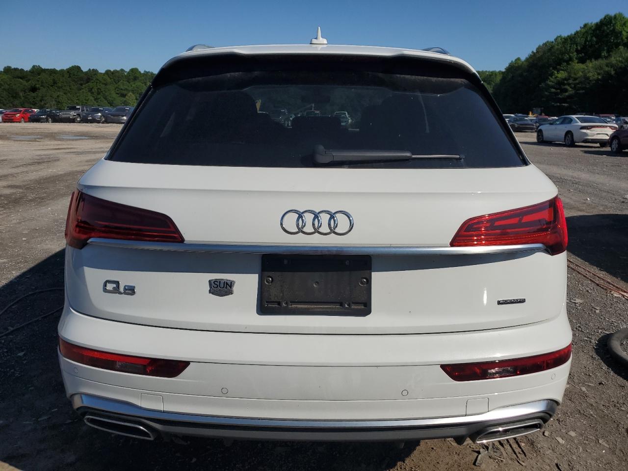 Photo 5 VIN: WA1GAAFY1N2121835 - AUDI Q5 