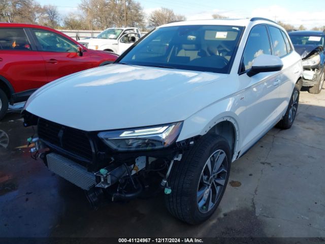 Photo 1 VIN: WA1GAAFY6R2111629 - AUDI Q5 