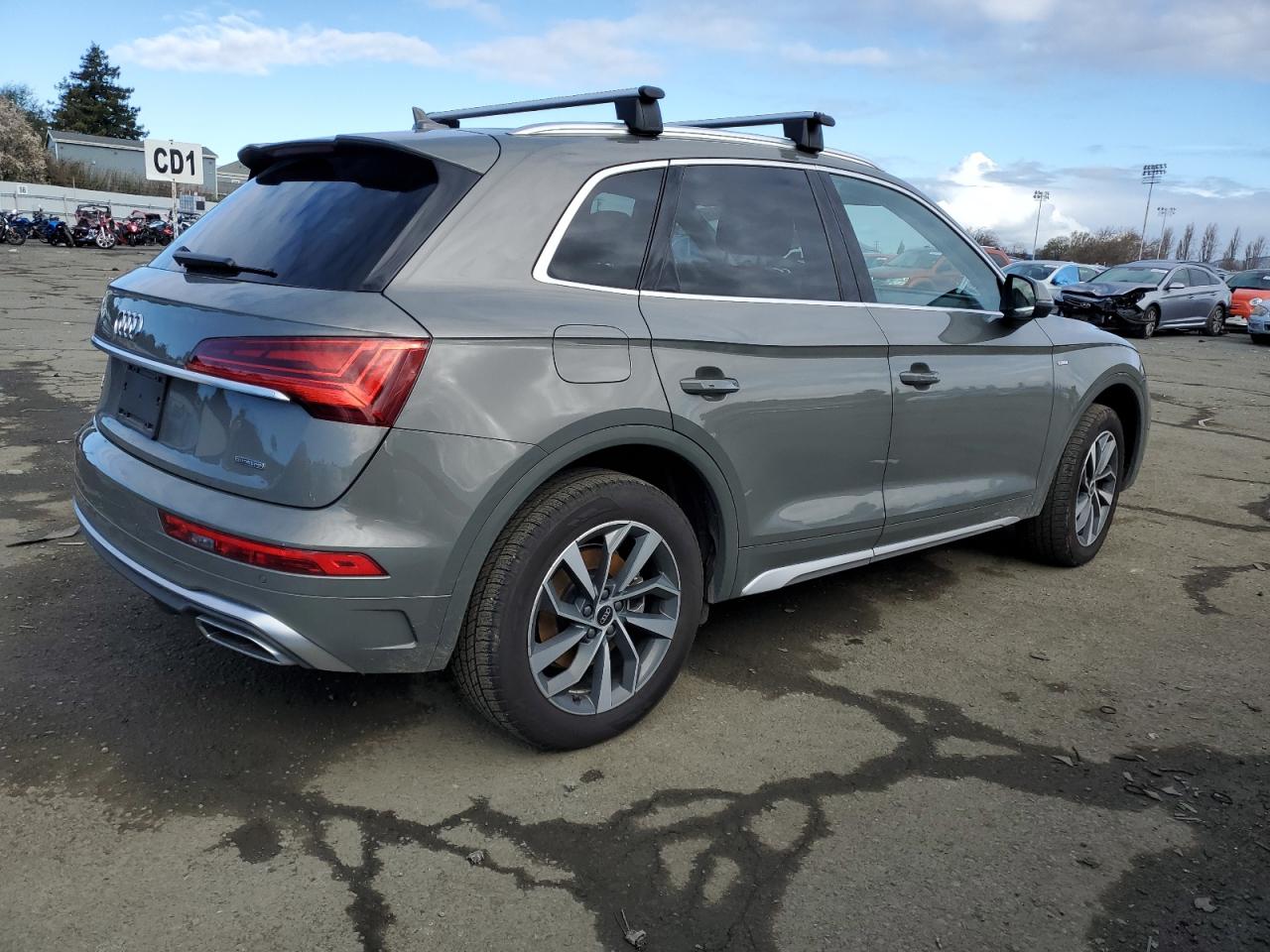 Photo 2 VIN: WA1GAAFY8P2091817 - AUDI Q5 