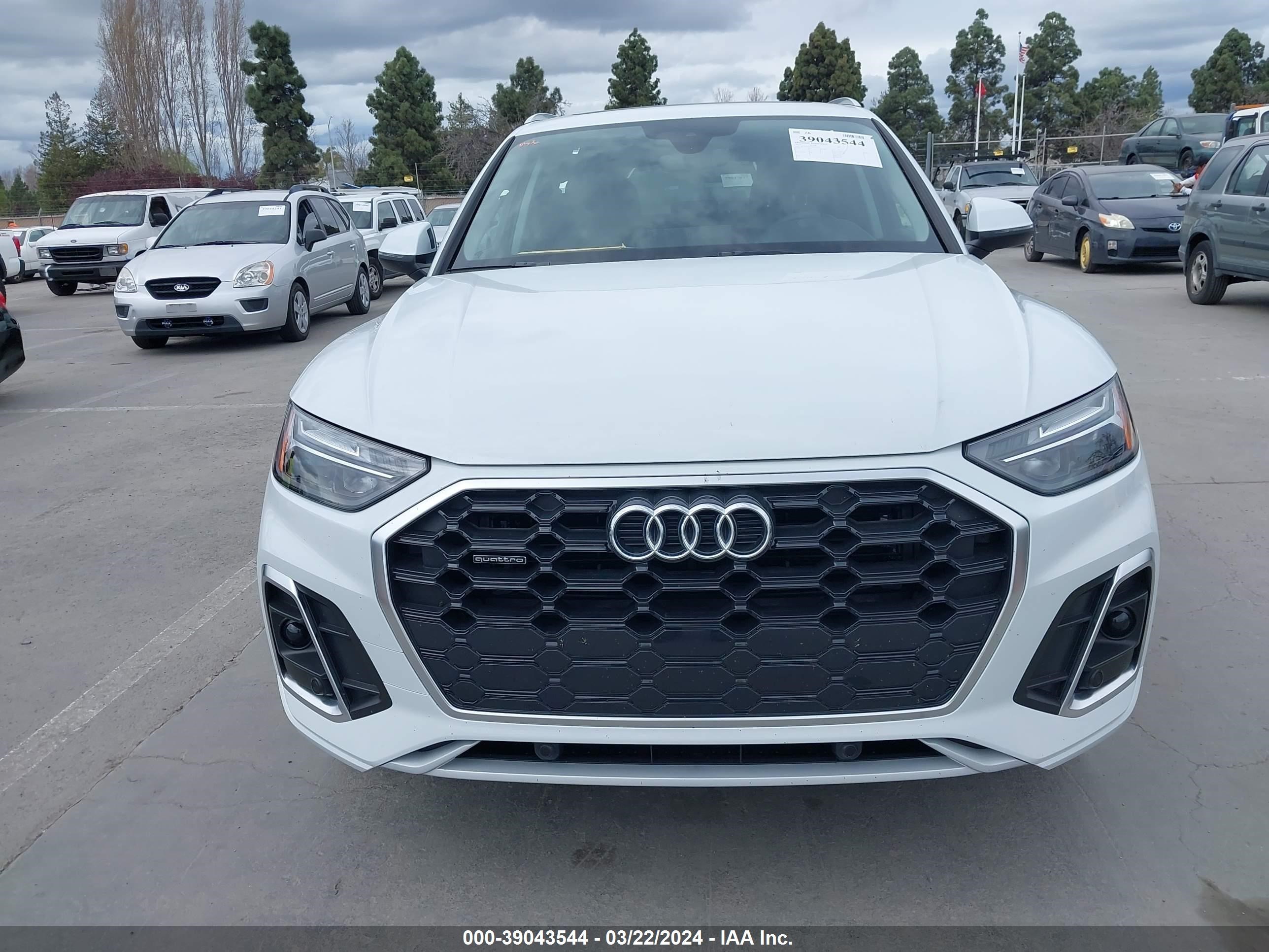 Photo 11 VIN: WA1GAAFY9P2156030 - AUDI Q5 