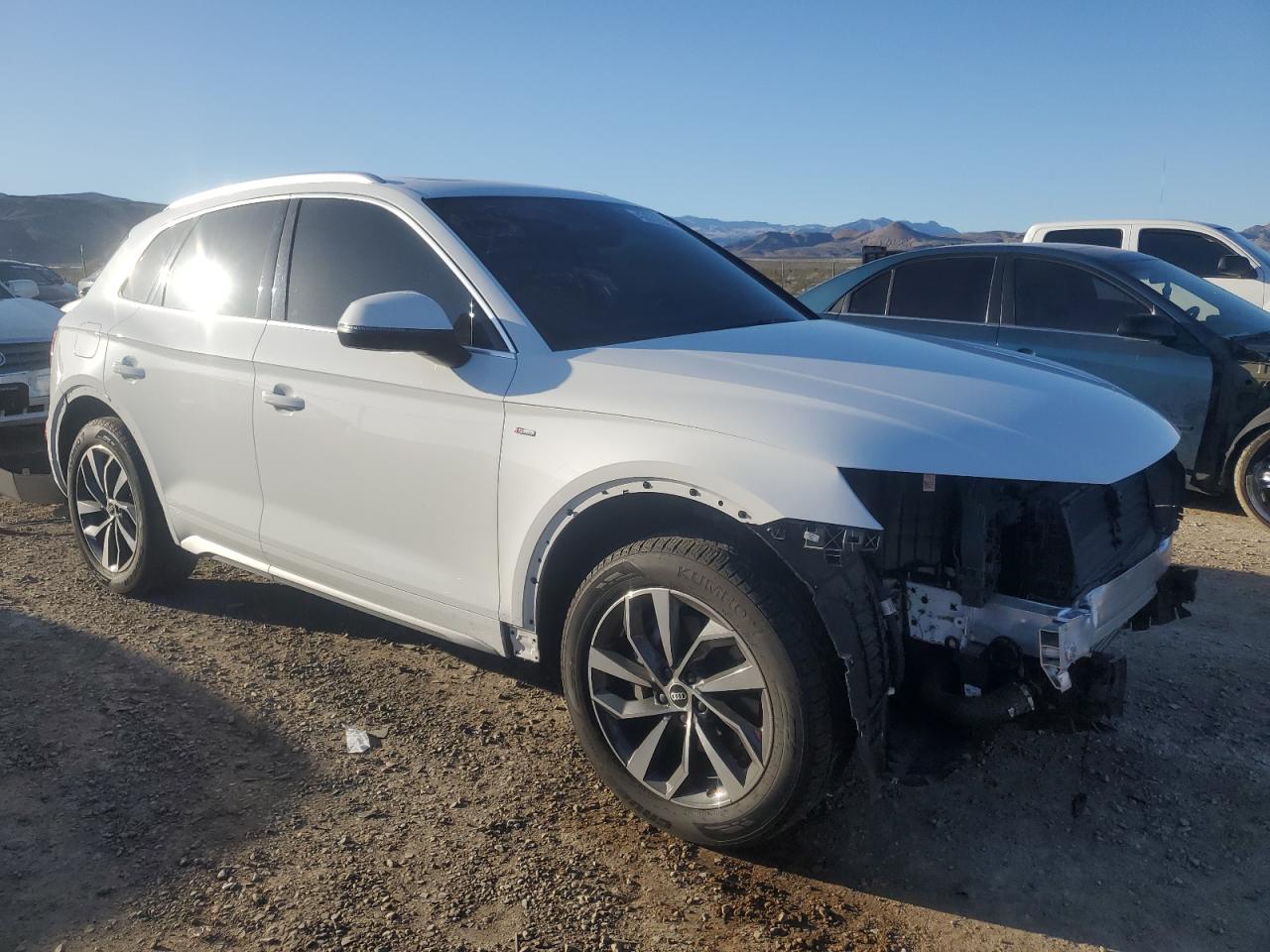 Photo 3 VIN: WA1GAAFYXN2021202 - AUDI Q5 