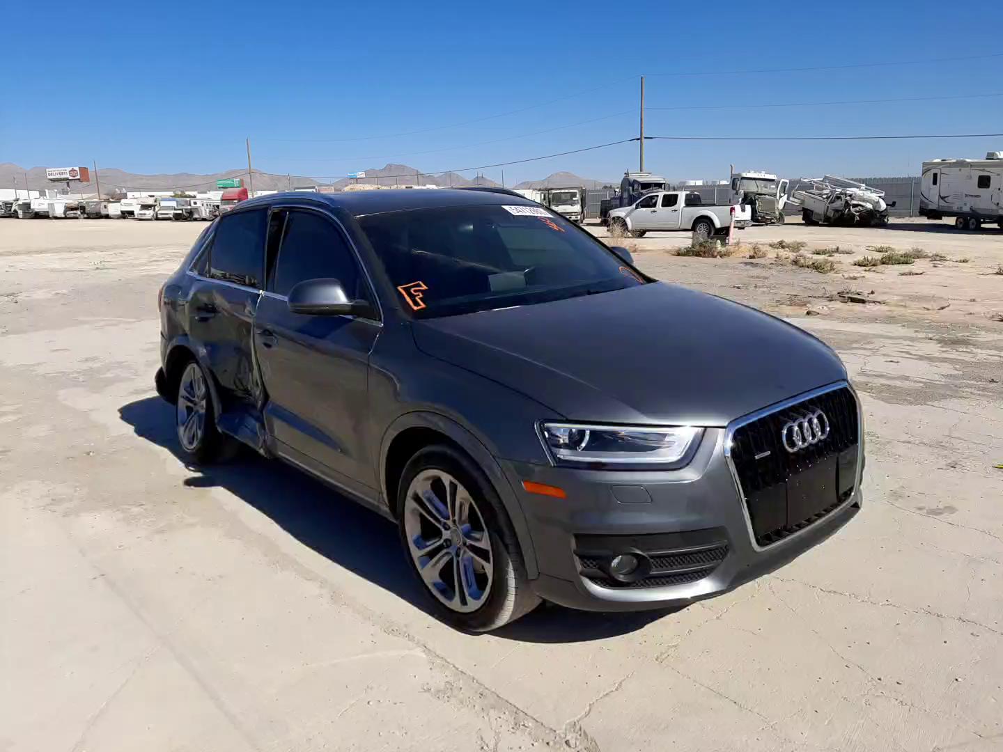 Photo 10 VIN: WA1GFCFS8FR002343 - AUDI Q3 