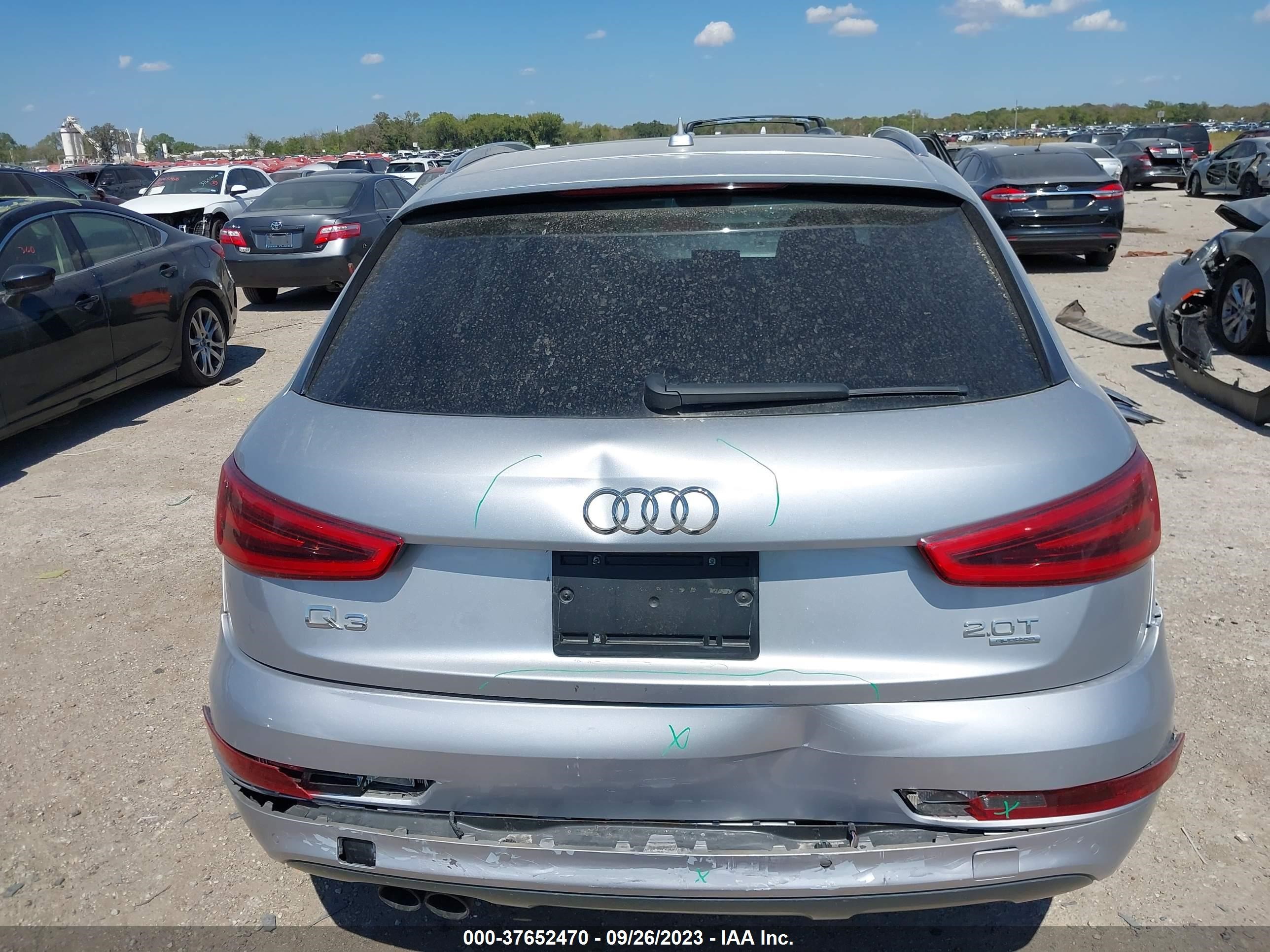 Photo 15 VIN: WA1GFCFSXFR010590 - AUDI Q3 