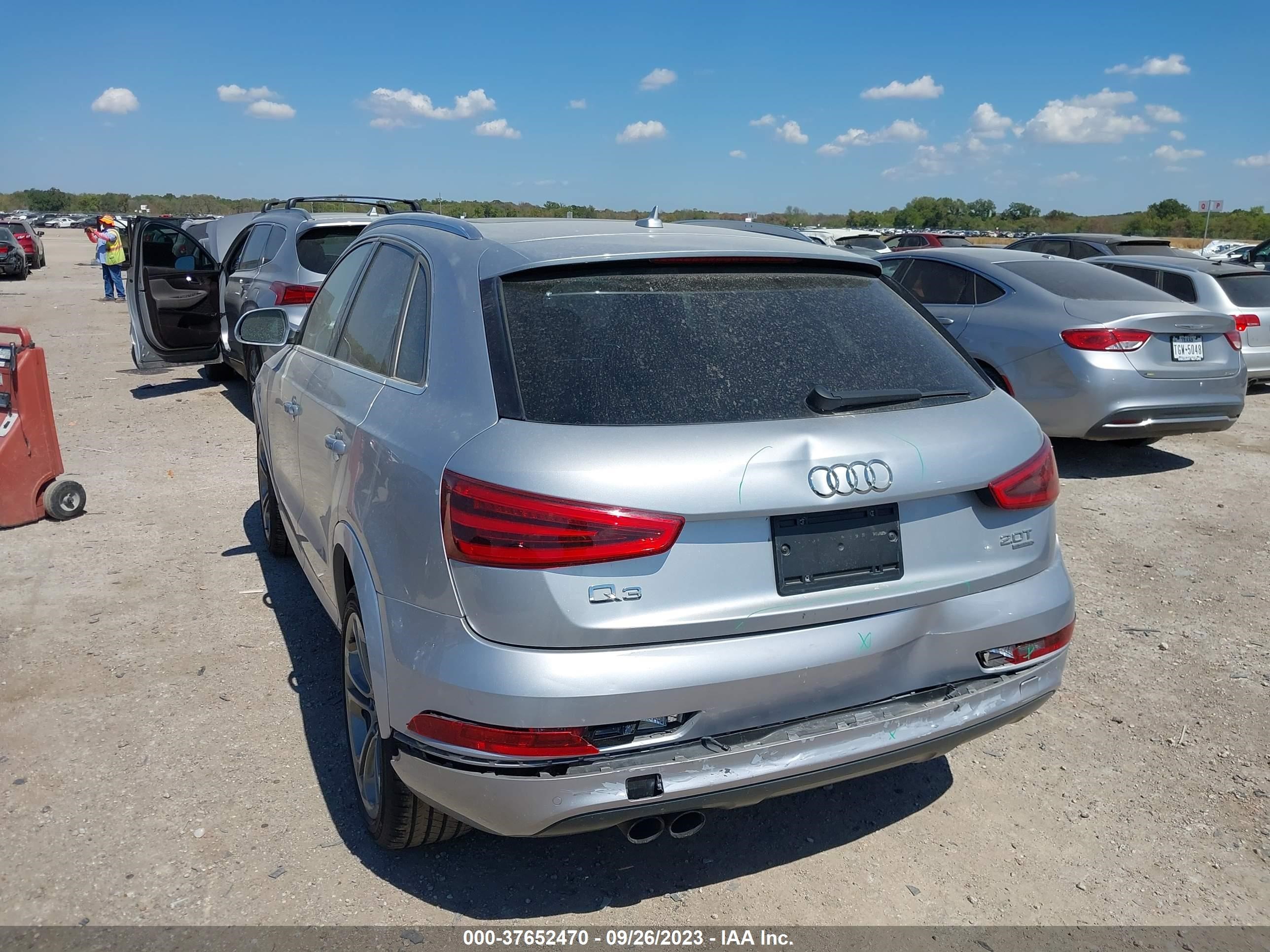 Photo 5 VIN: WA1GFCFSXFR010590 - AUDI Q3 