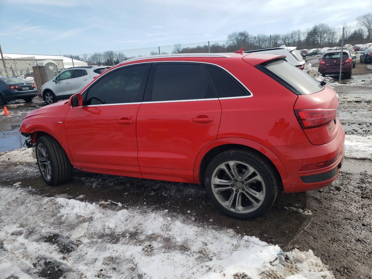 Photo 1 VIN: WA1GFCFSXGR014477 - AUDI Q3 