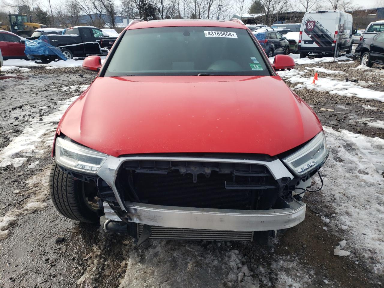 Photo 4 VIN: WA1GFCFSXGR014477 - AUDI Q3 