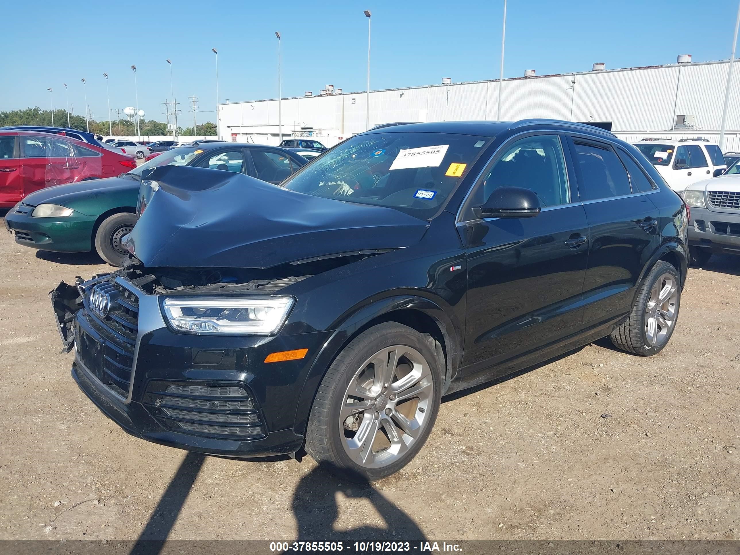 Photo 1 VIN: WA1HCCFS7JR004817 - AUDI Q3 