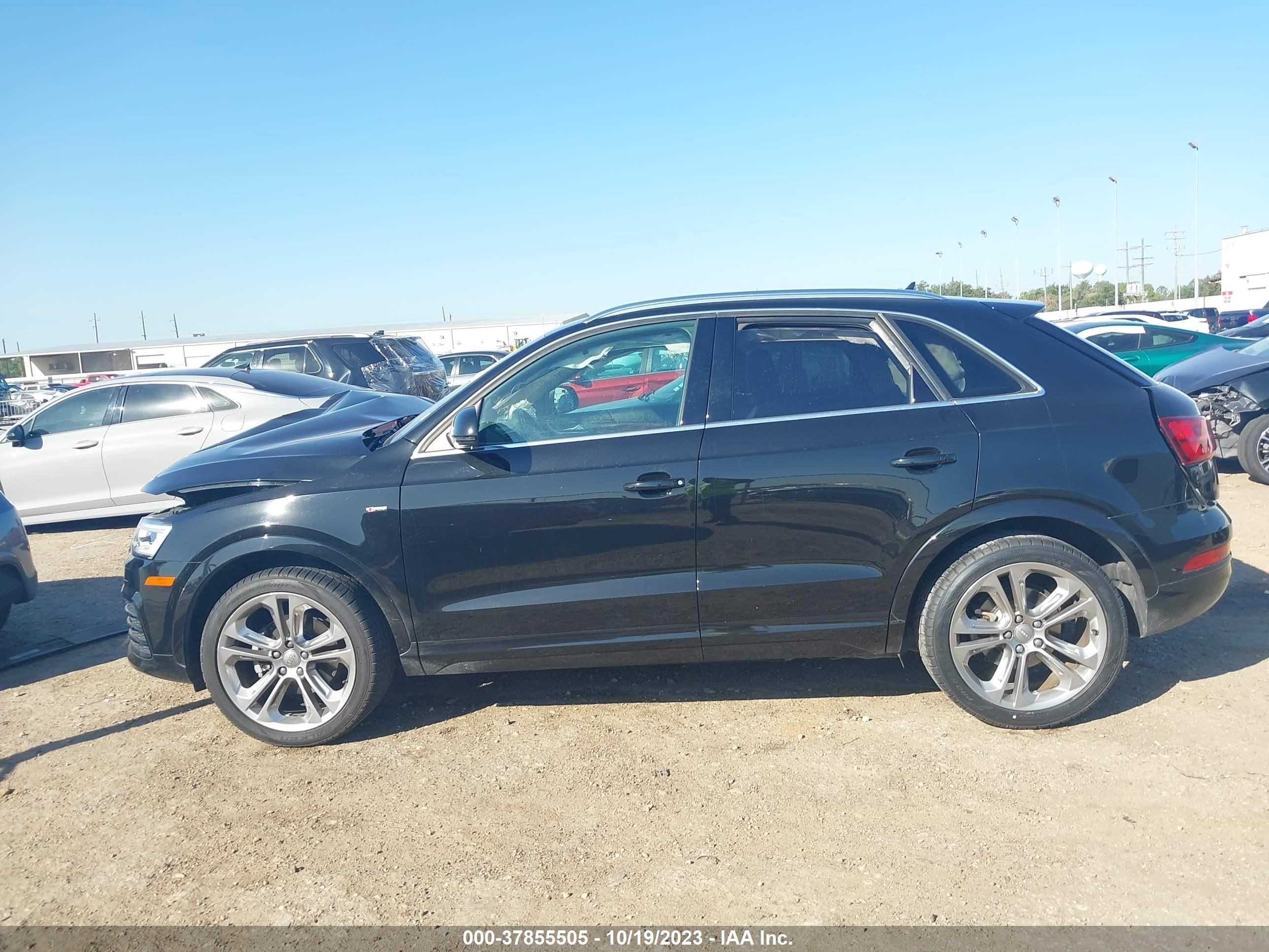 Photo 13 VIN: WA1HCCFS7JR004817 - AUDI Q3 