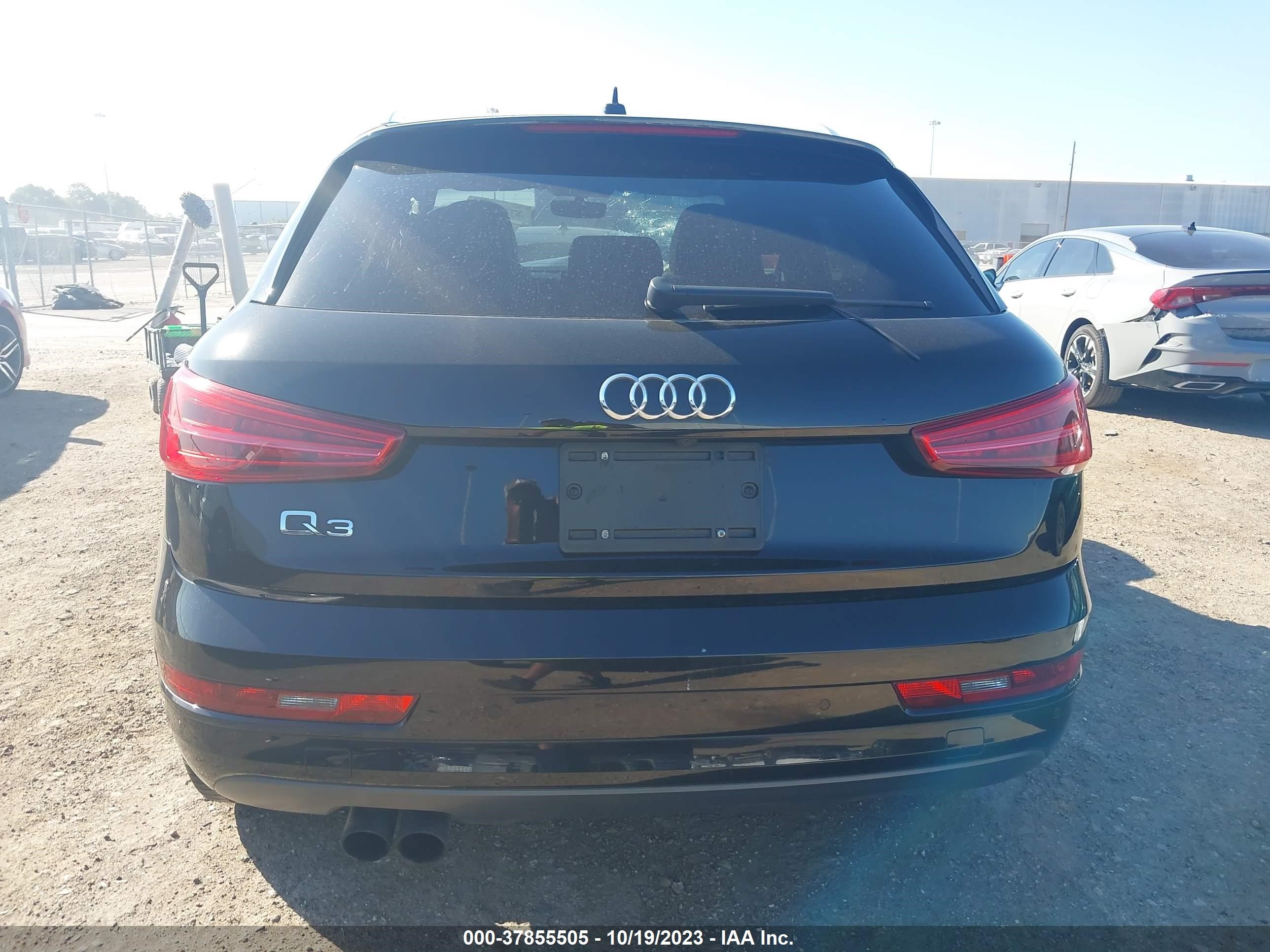 Photo 15 VIN: WA1HCCFS7JR004817 - AUDI Q3 