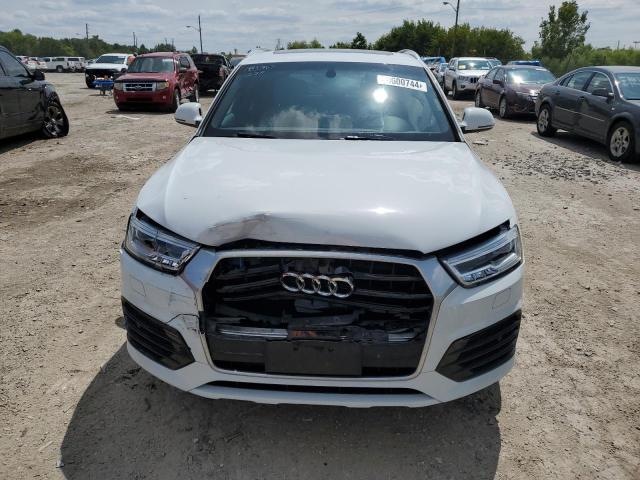 Photo 4 VIN: WA1JCCFS0JR017572 - AUDI Q3 PREMIUM 