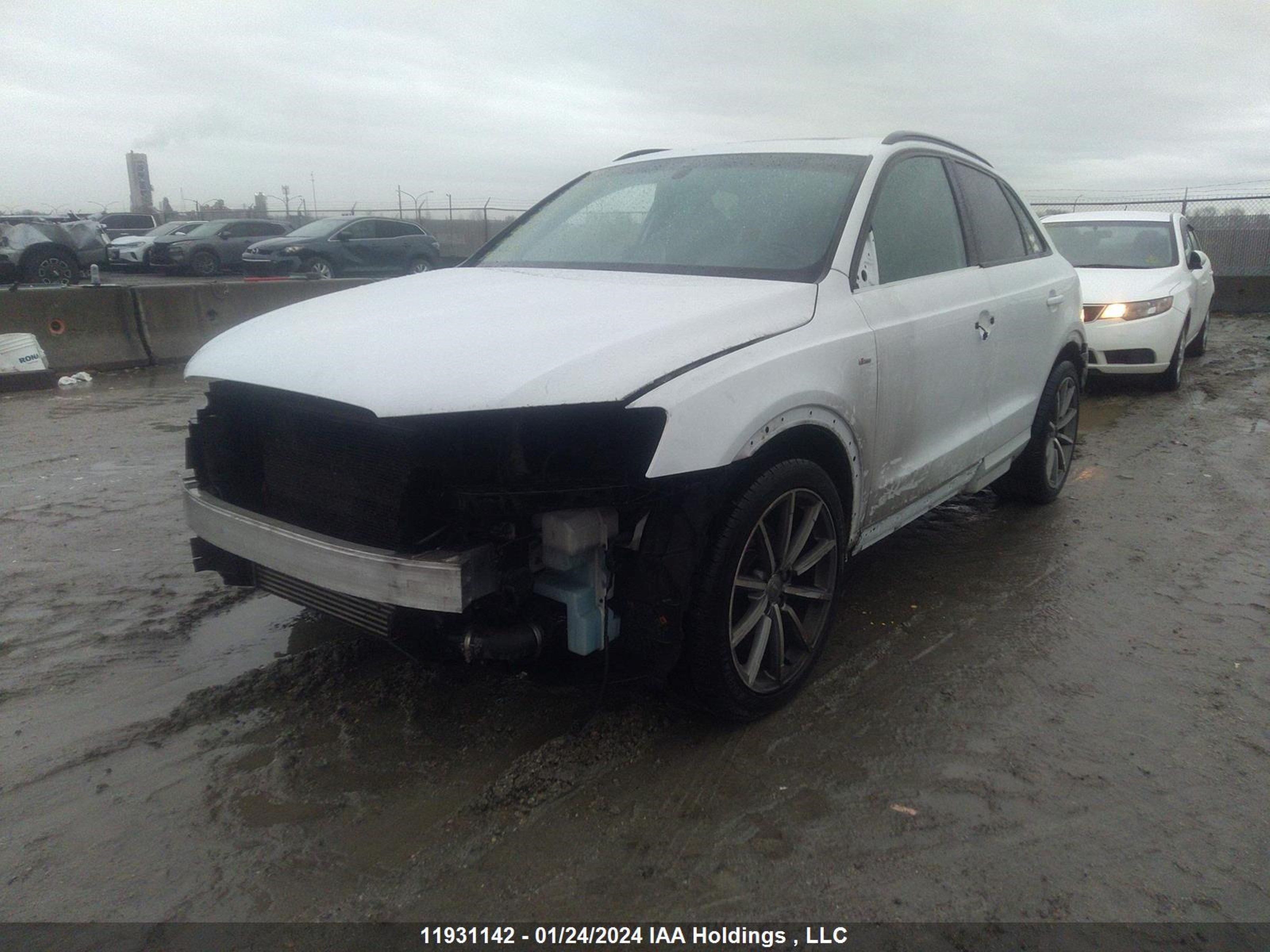 Photo 1 VIN: WA1JCCFS1HR001682 - AUDI Q3 