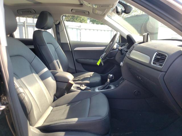 Photo 4 VIN: WA1JCCFS2HR009211 - AUDI Q3 PREMIUM 