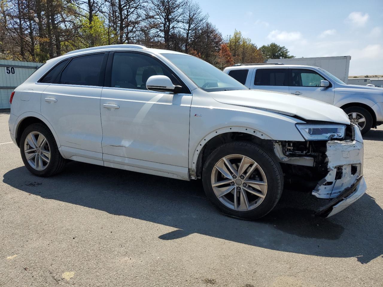 Photo 3 VIN: WA1JCCFS2JR023230 - AUDI Q3 