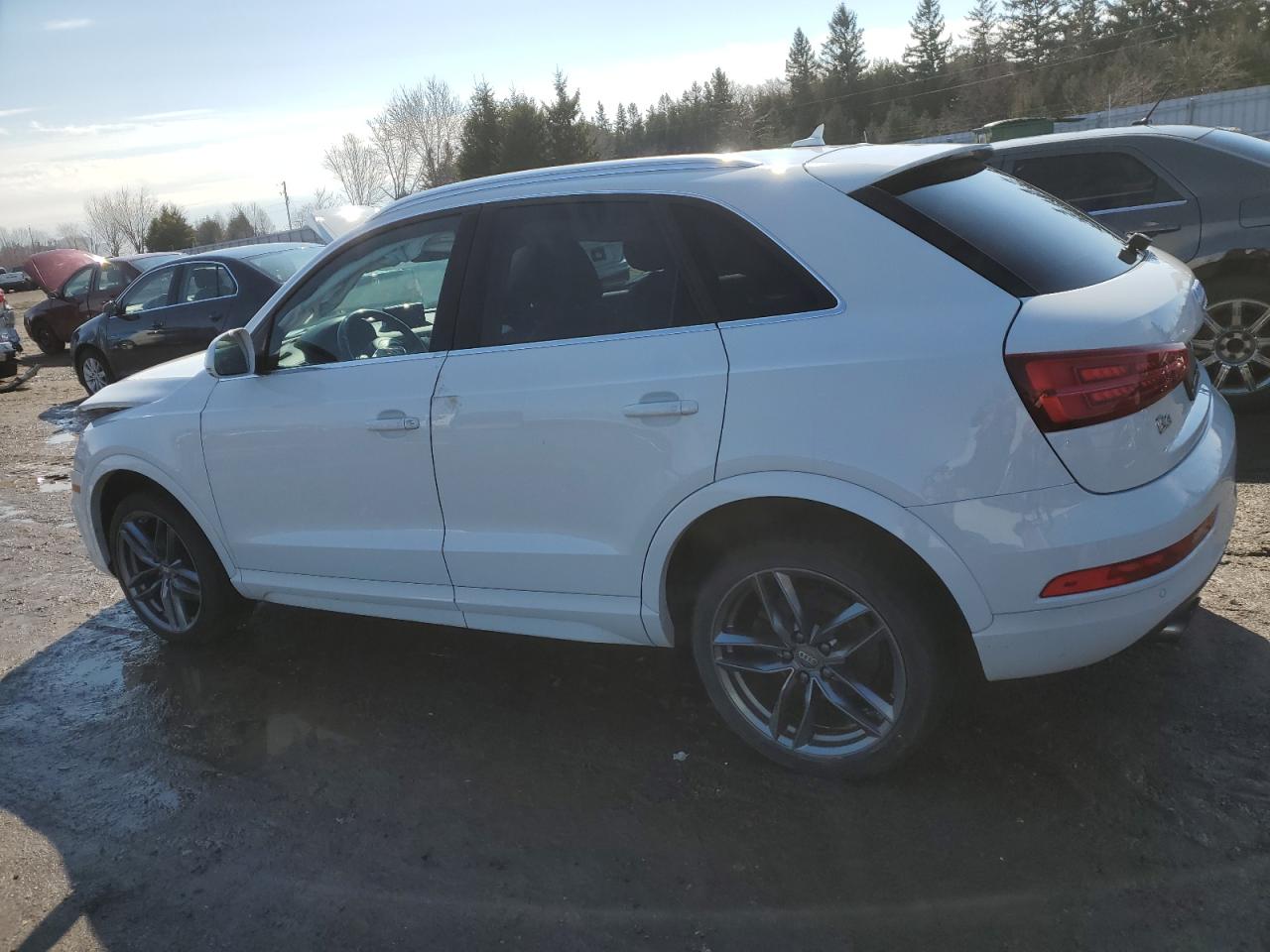 Photo 1 VIN: WA1JCCFS3HR008861 - AUDI Q3 