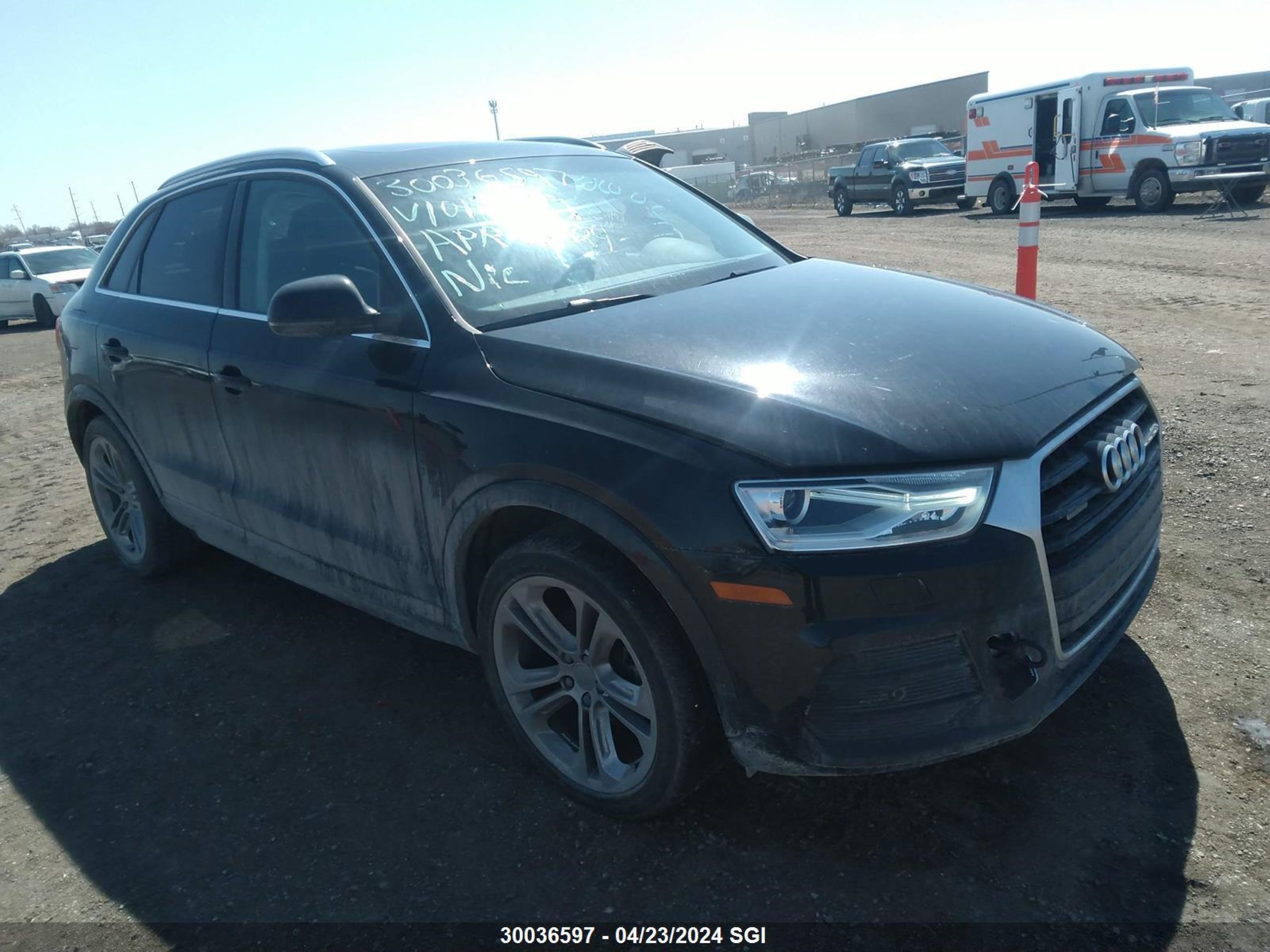 Photo 0 VIN: WA1JCCFS4HR012899 - AUDI Q3 