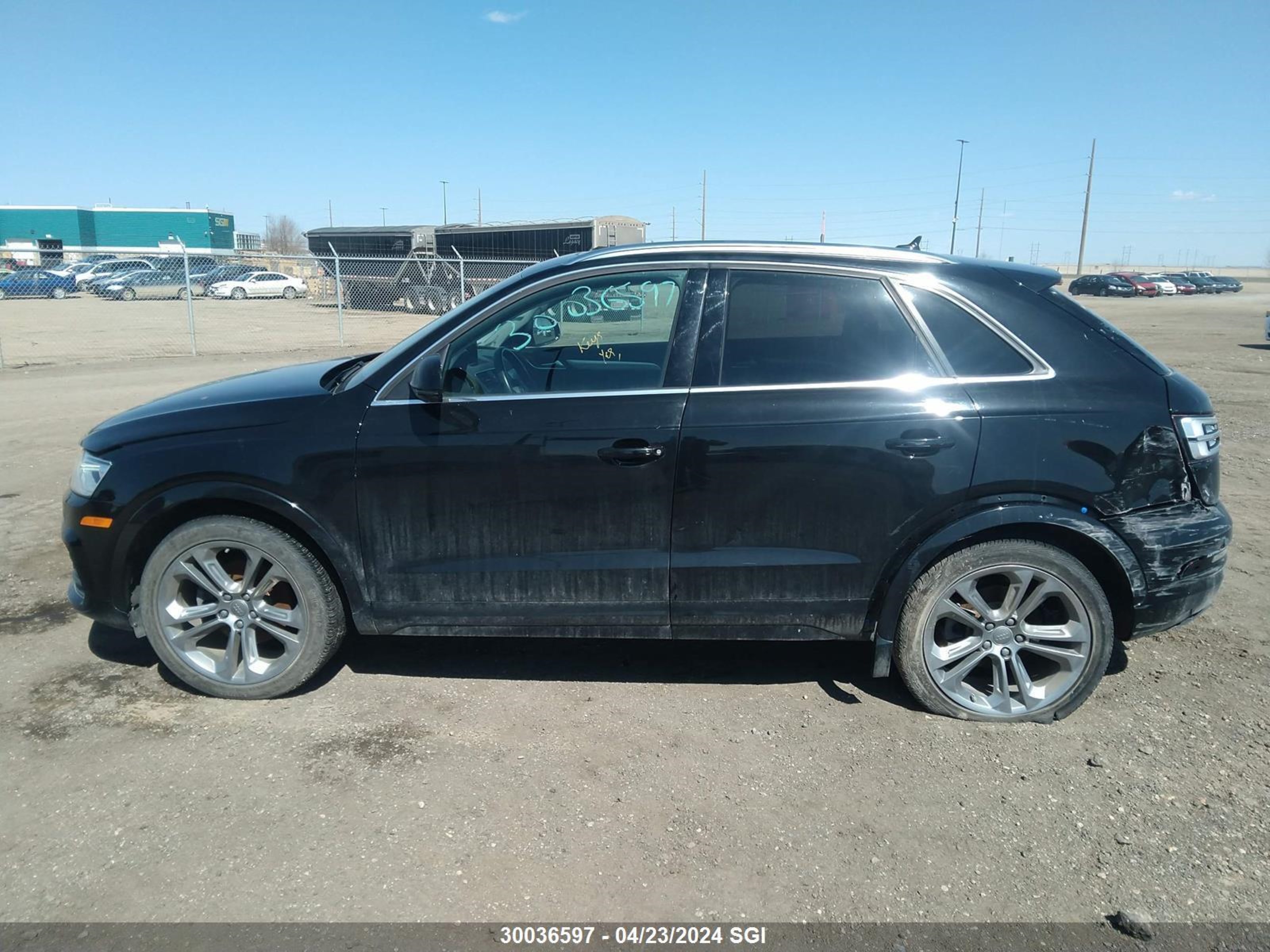 Photo 13 VIN: WA1JCCFS4HR012899 - AUDI Q3 