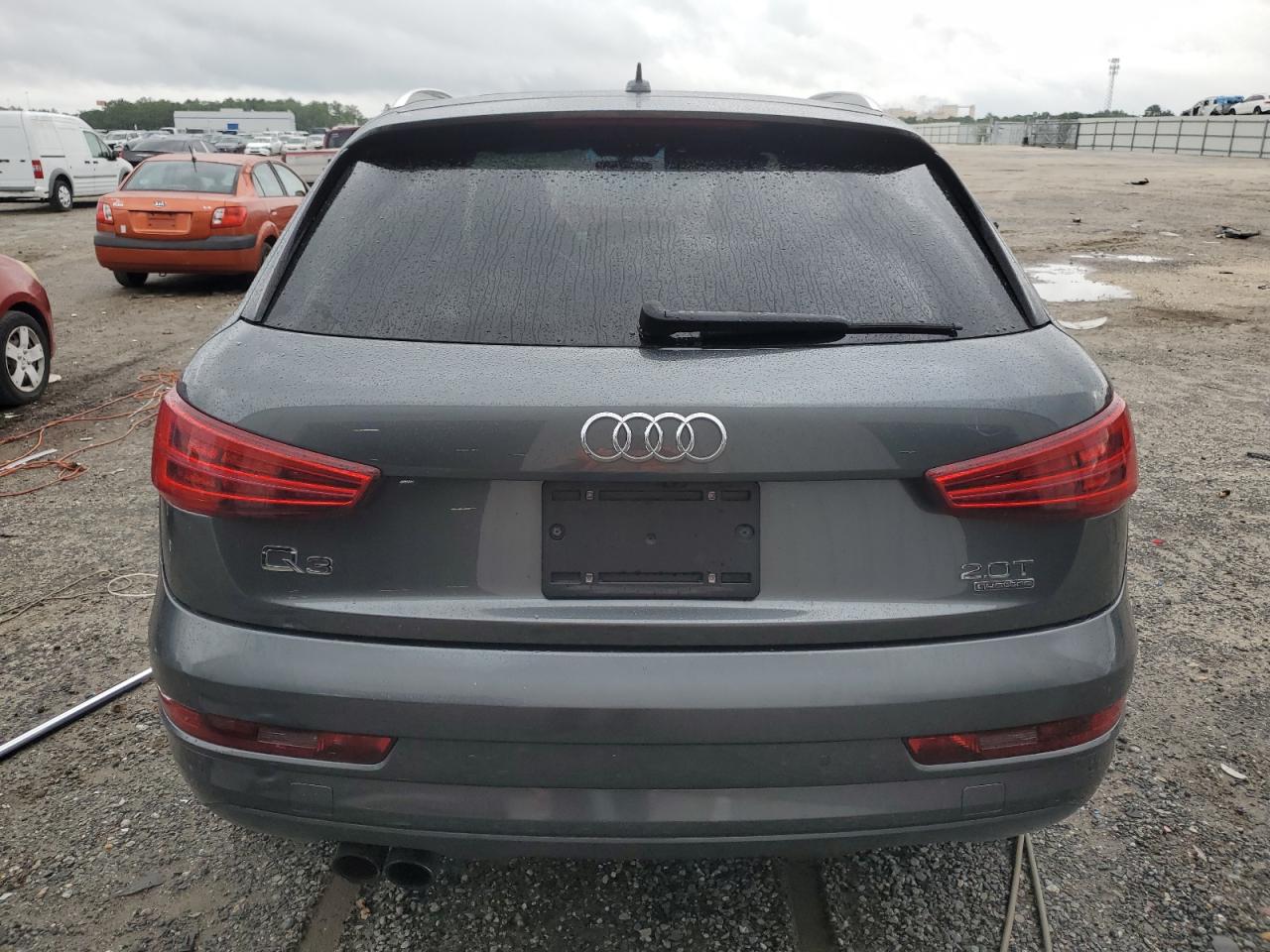 Photo 5 VIN: WA1JCCFS6JR022551 - AUDI Q3 