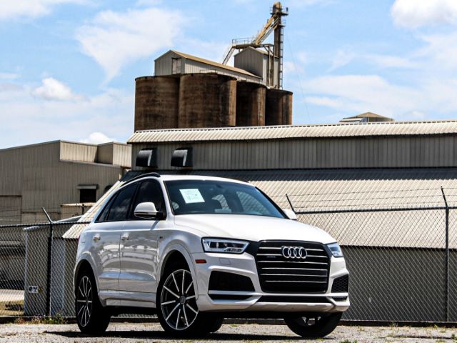 Photo 1 VIN: WA1JCCFS7JR006195 - AUDI Q3 