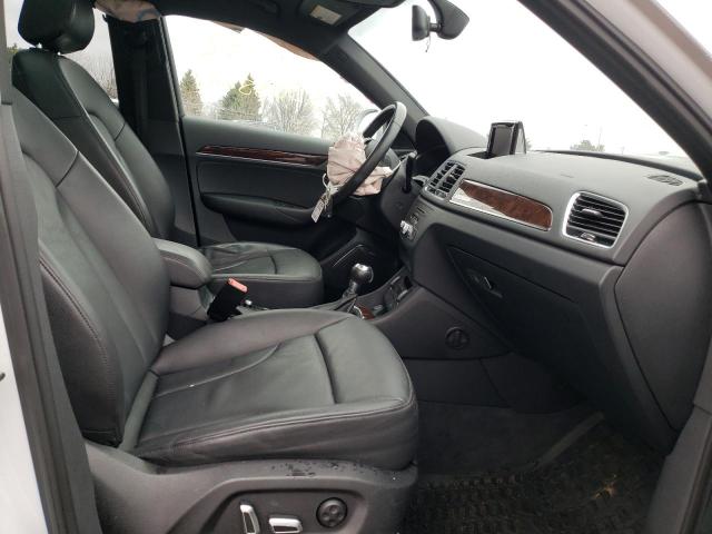 Photo 4 VIN: WA1JCCFS7JR012756 - AUDI Q3 PREMIUM 