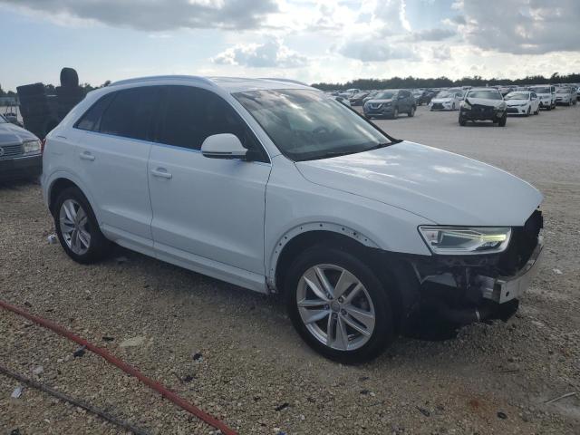 Photo 3 VIN: WA1JCCFS9HR011876 - AUDI Q3 PREMIUM 