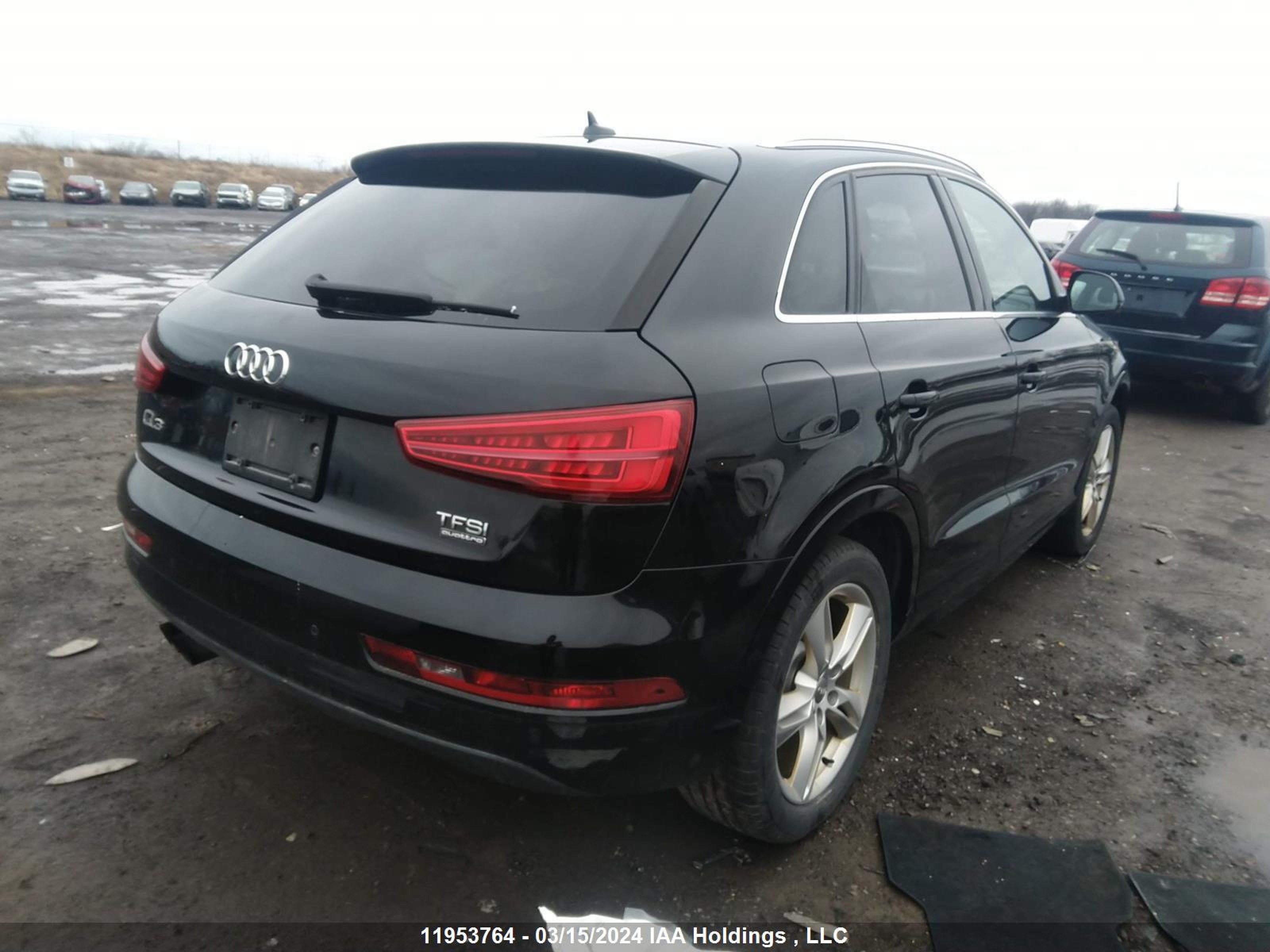 Photo 3 VIN: WA1JFCFS0GR022934 - AUDI Q3 