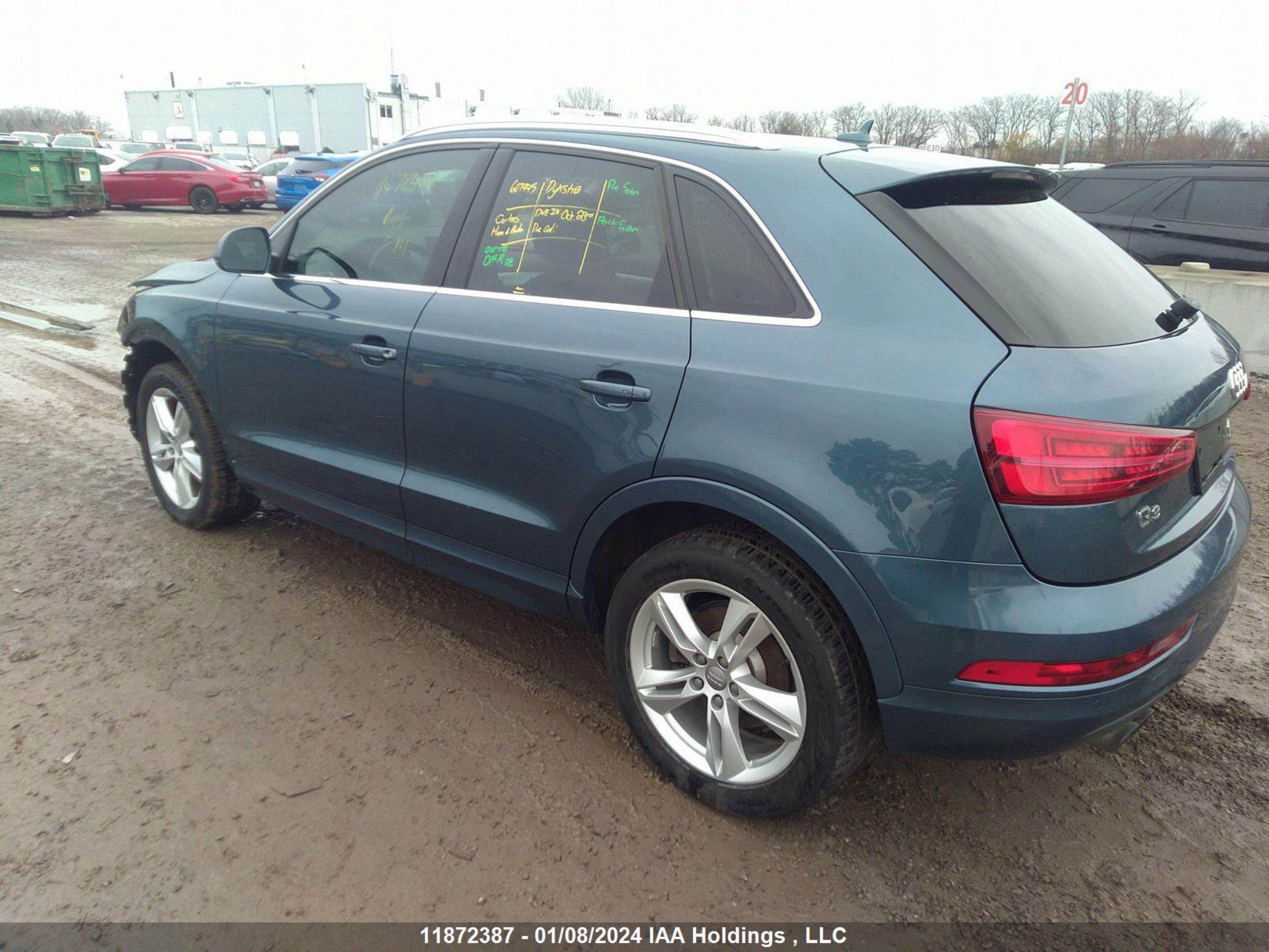 Photo 2 VIN: WA1JFCFS9GR009003 - AUDI Q3 