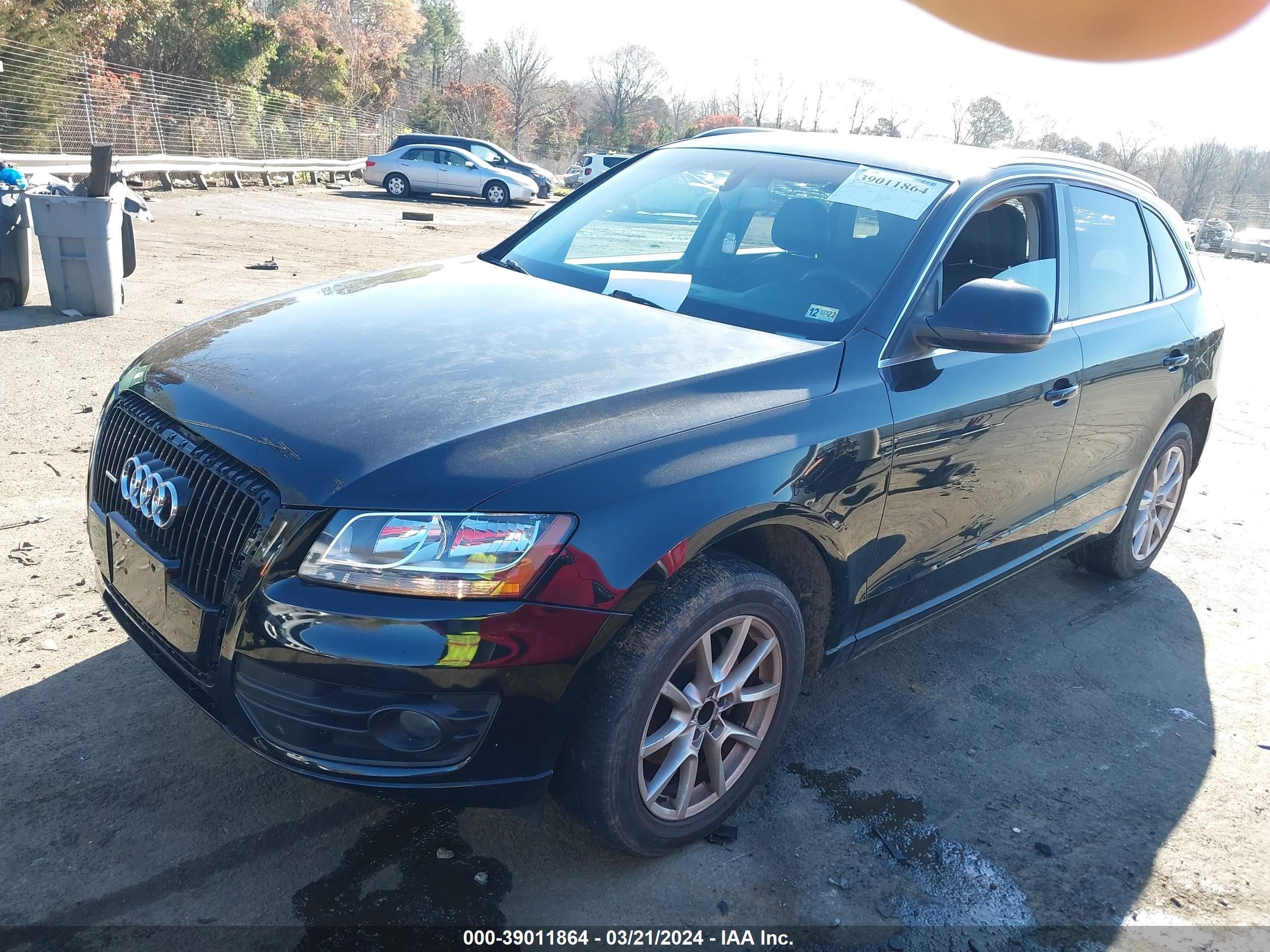 Photo 1 VIN: WA1KK78R19A033783 - AUDI Q5 