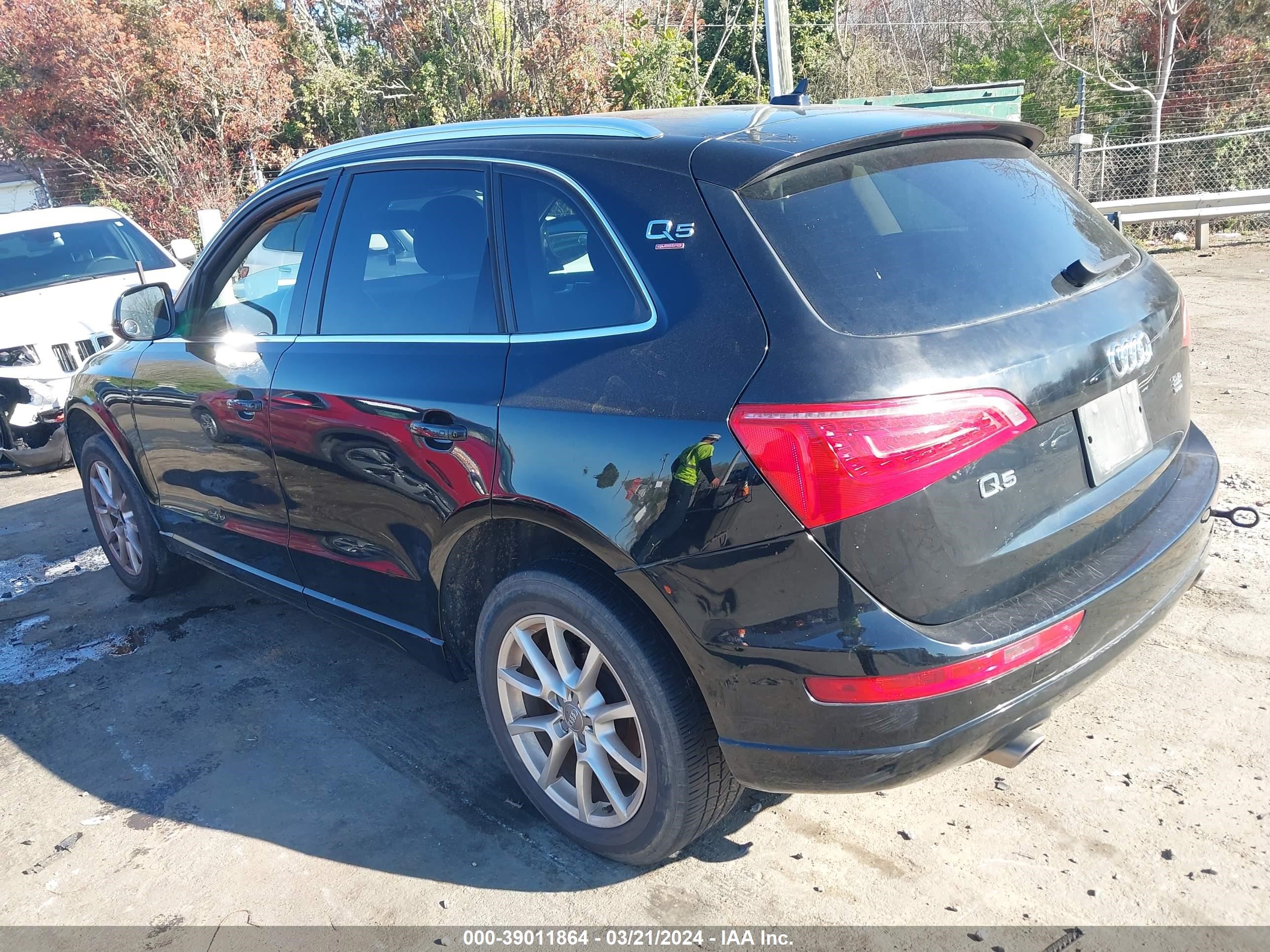 Photo 2 VIN: WA1KK78R19A033783 - AUDI Q5 