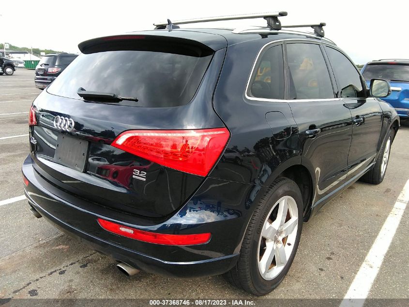 Photo 3 VIN: WA1KK78R39A046079 - AUDI Q5 