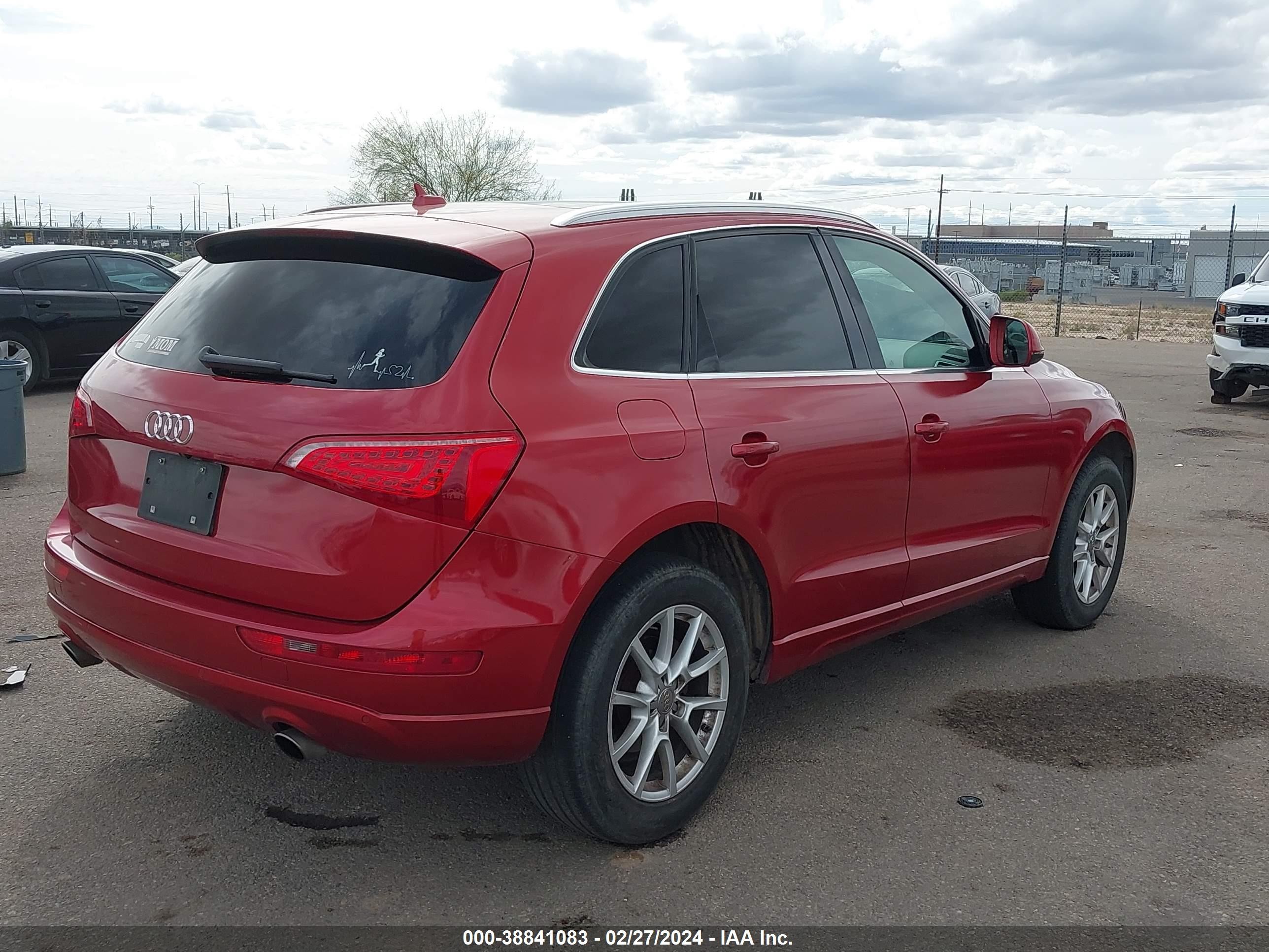 Photo 3 VIN: WA1KK78R39A053906 - AUDI Q5 