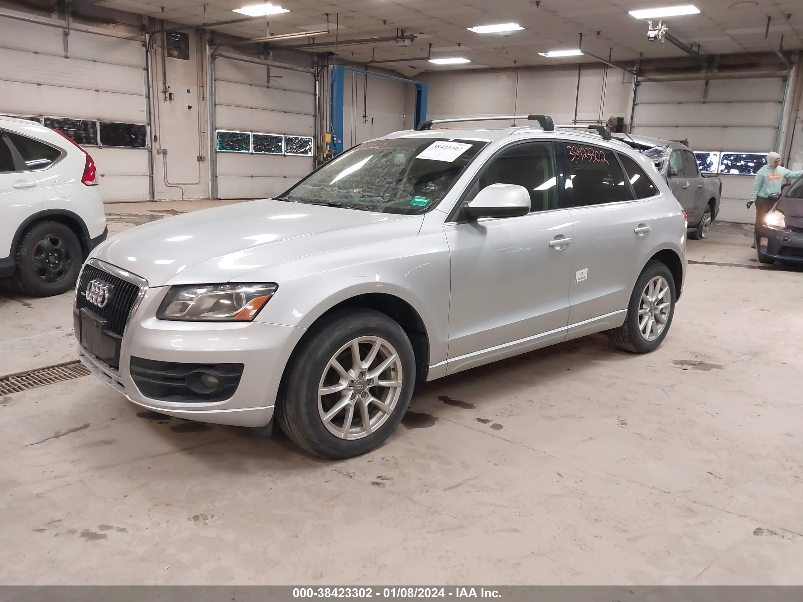 Photo 1 VIN: WA1KK78RX9A024533 - AUDI Q5 