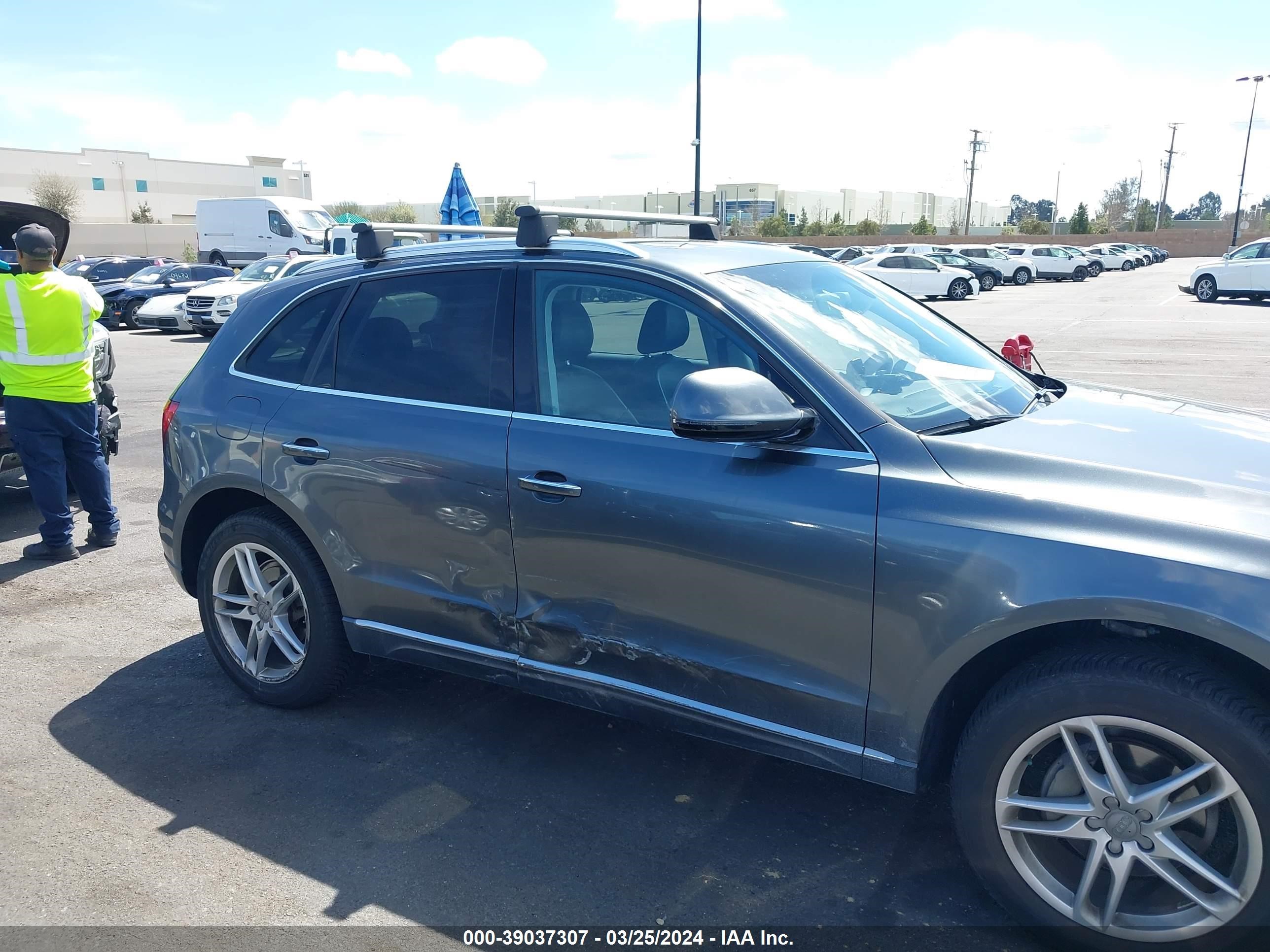 Photo 12 VIN: WA1L2AFP1HA043442 - AUDI Q5 