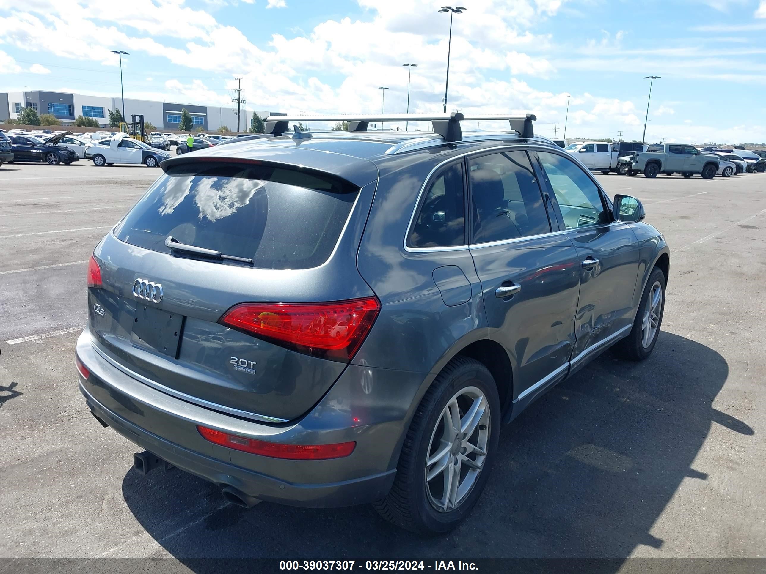 Photo 3 VIN: WA1L2AFP1HA043442 - AUDI Q5 