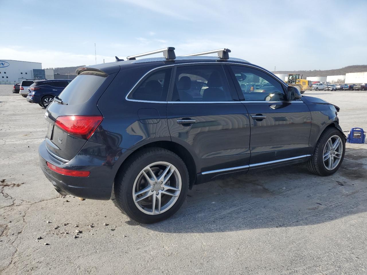 Photo 2 VIN: WA1L2AFPXHA002002 - AUDI Q5 