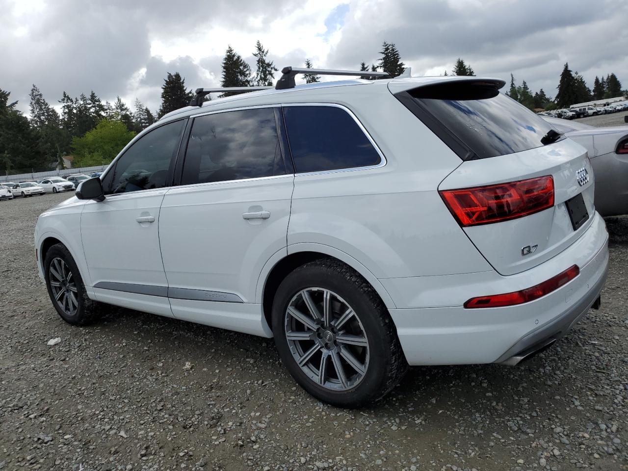 Photo 1 VIN: WA1LAAF70HD002155 - AUDI Q7 