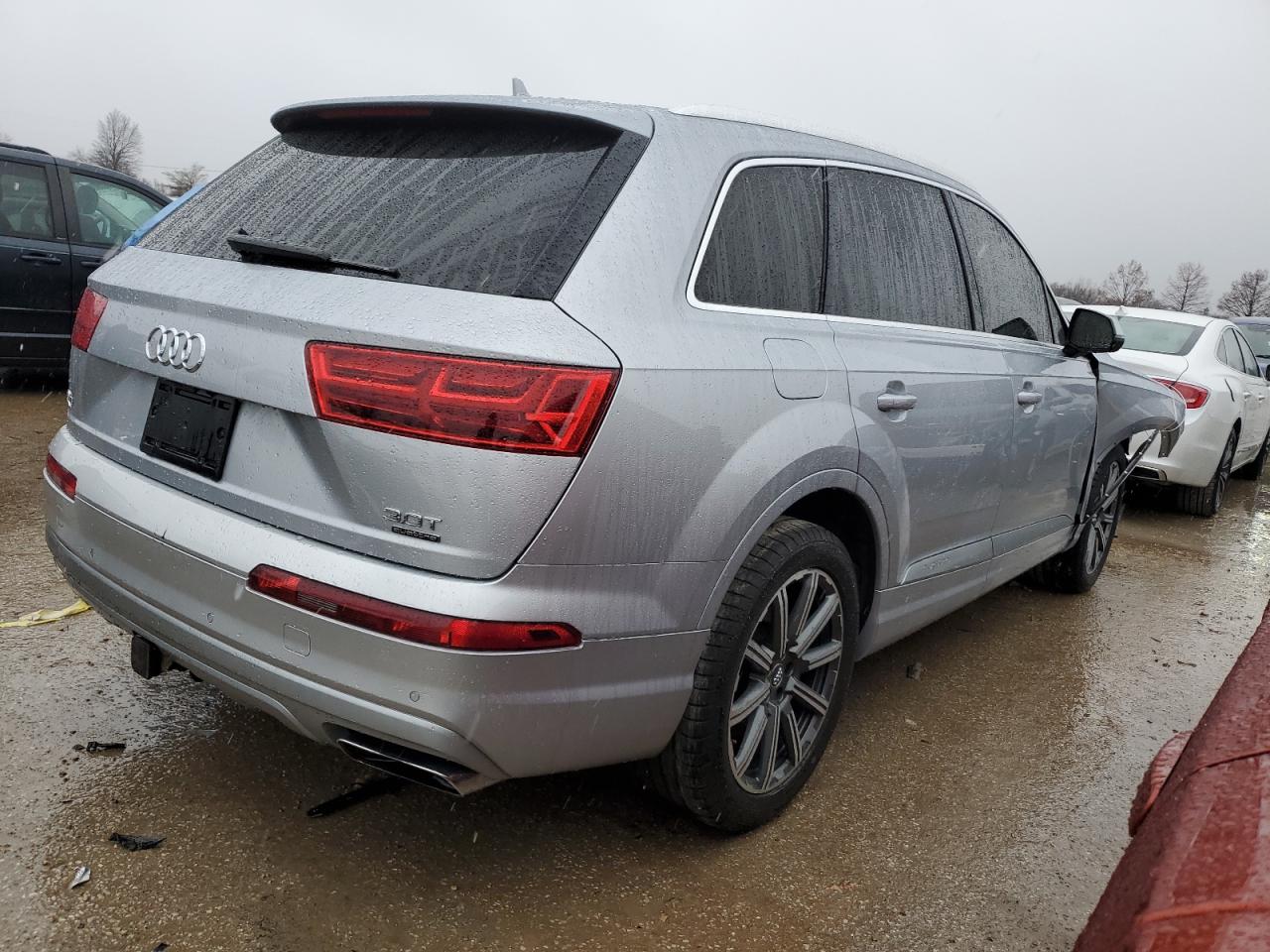 Photo 2 VIN: WA1LAAF70HD040601 - AUDI Q7 