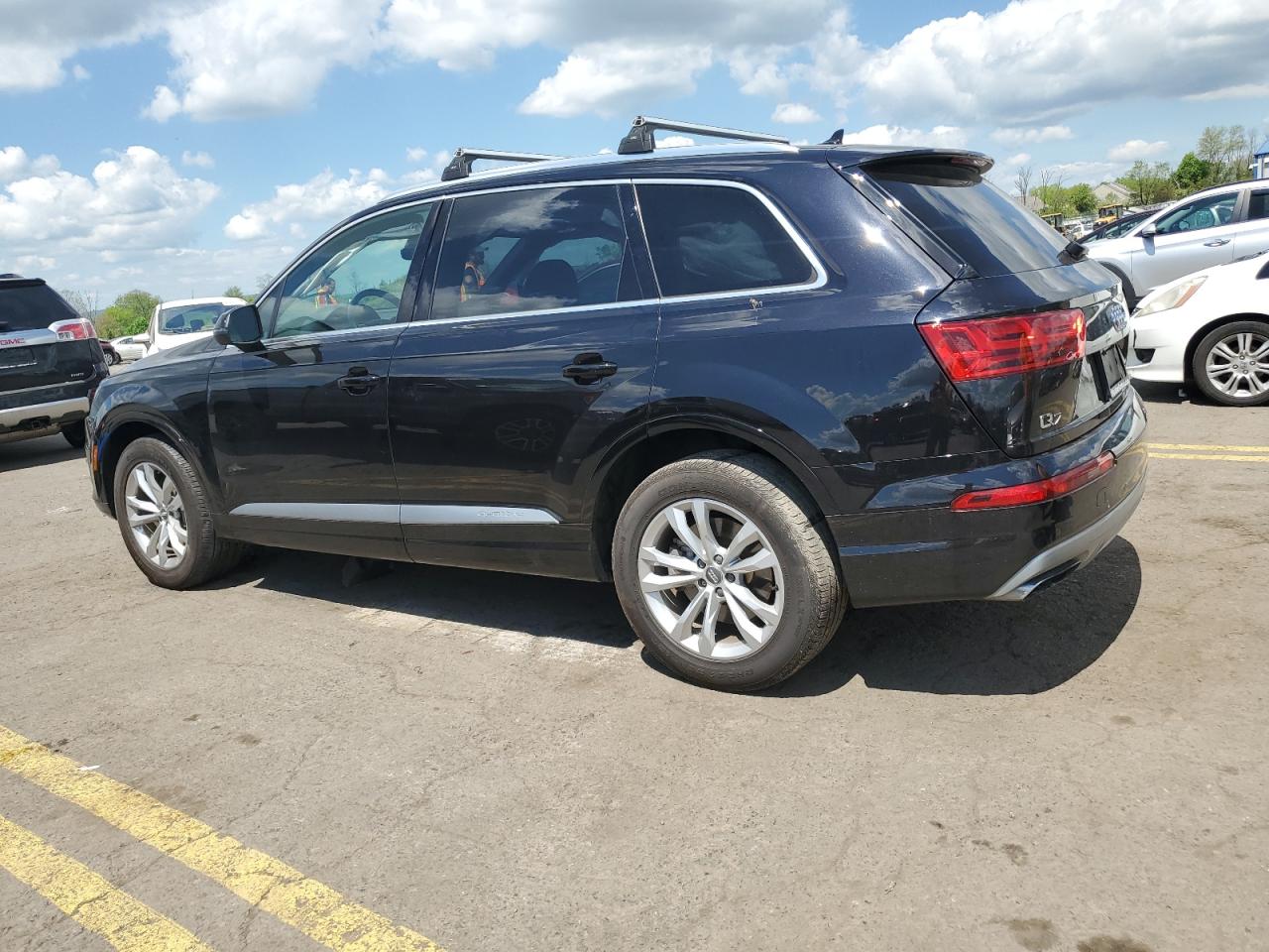 Photo 1 VIN: WA1LAAF70HD047905 - AUDI Q7 