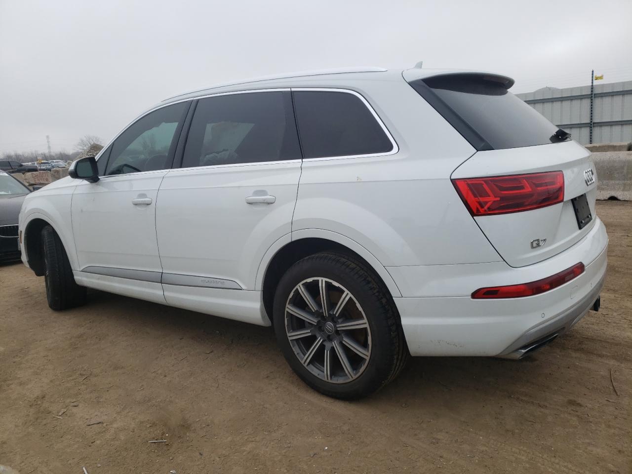 Photo 1 VIN: WA1LAAF71HD017960 - AUDI Q7 