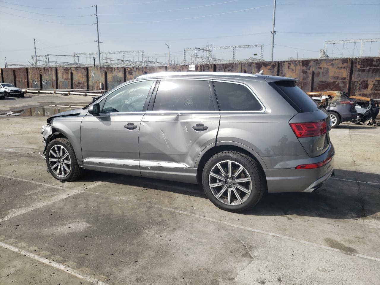 Photo 1 VIN: WA1LAAF71HD058623 - AUDI Q7 