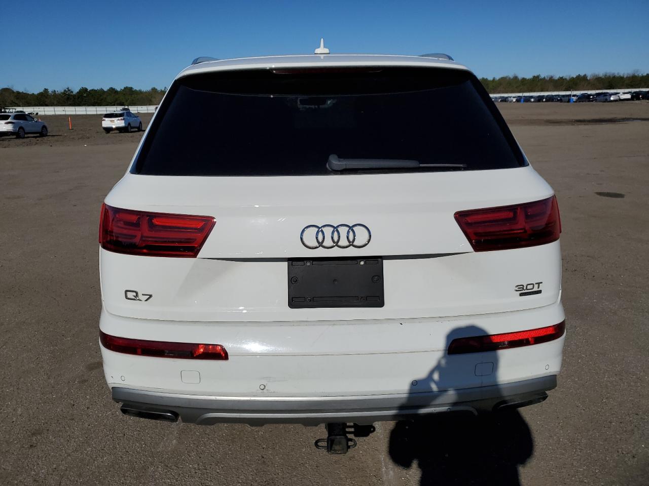 Photo 5 VIN: WA1LAAF71JD039608 - AUDI Q7 